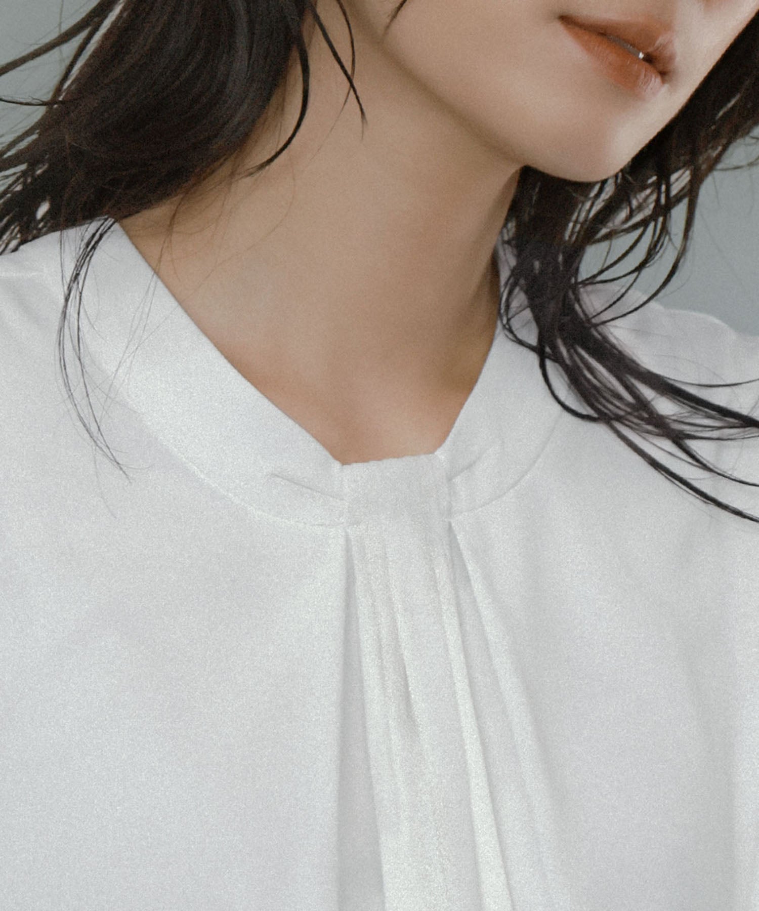 Flolia Puff Sleeve Bow Tie Style Business Blouse [Washable]