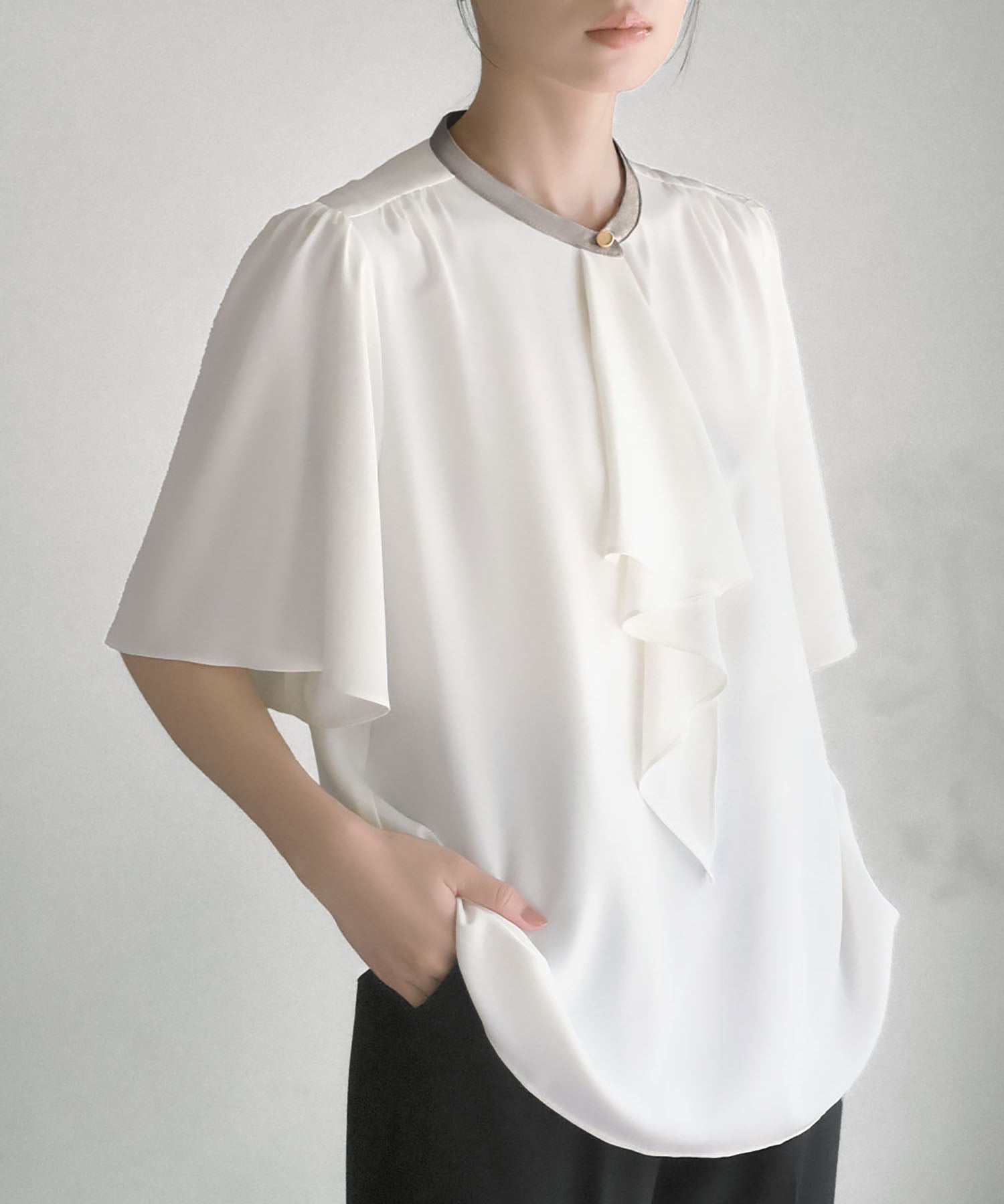 Flolia Bow Tie Flare Sleeve Bicolor Business Blouse [Washable]