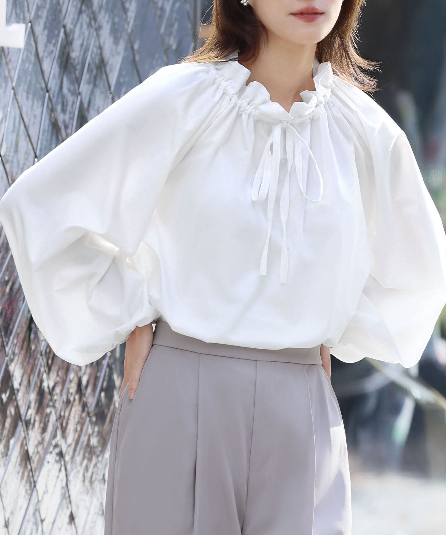 Flolia Frill Stand Collar Volume Sleeve Business Blouse [Washable]