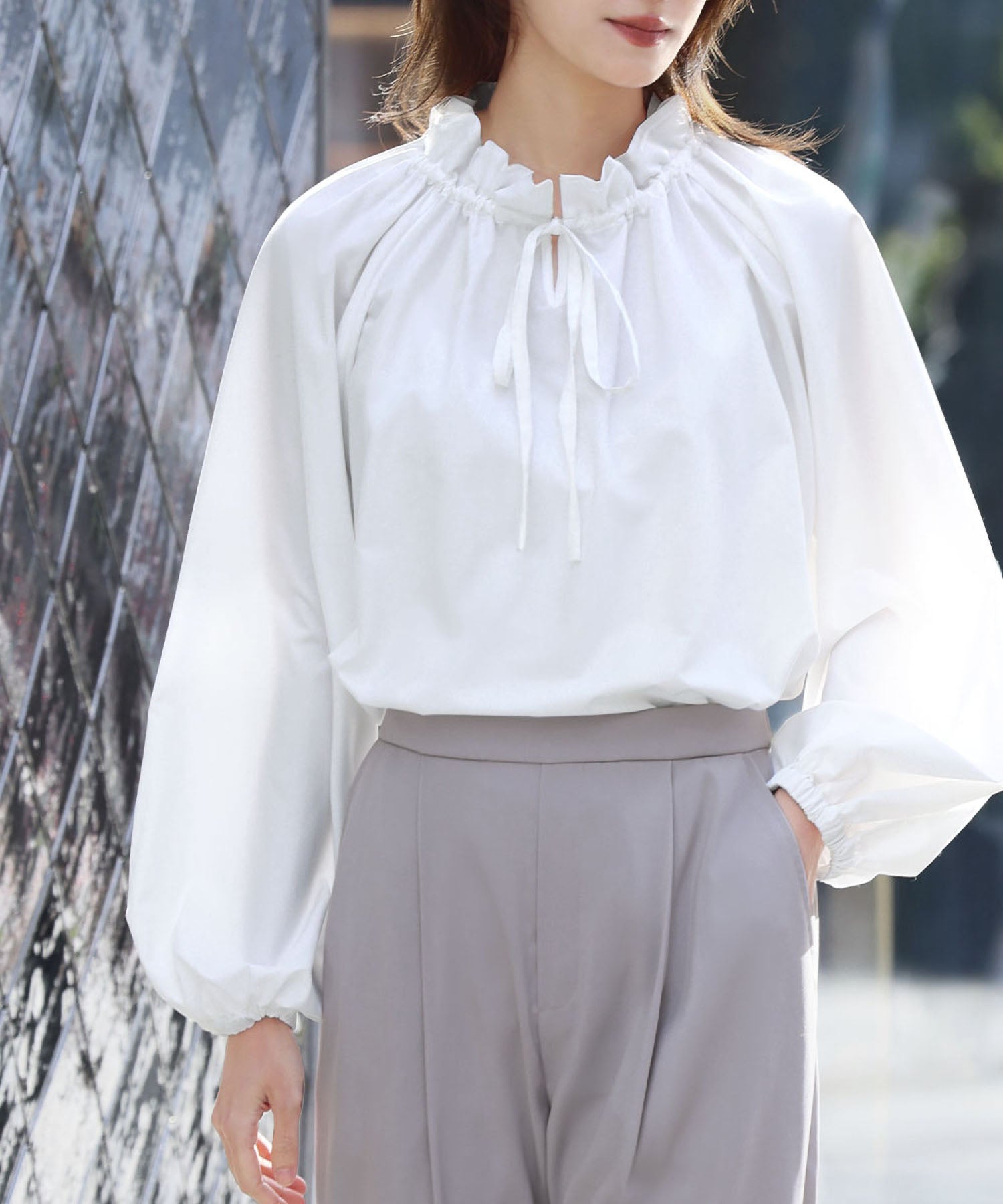 Flolia Frill Stand Collar Volume Sleeve Business Blouse [Washable]