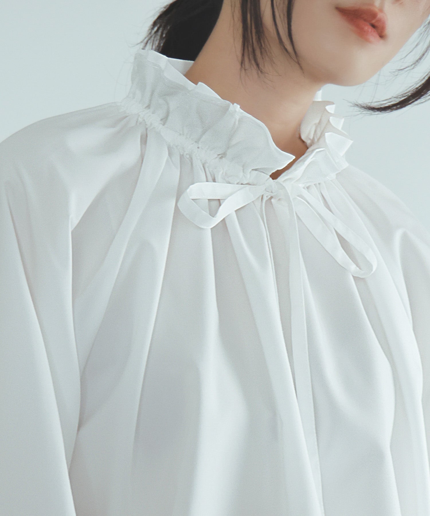 Flolia Frill Stand Collar Volume Sleeve Business Blouse [Washable]