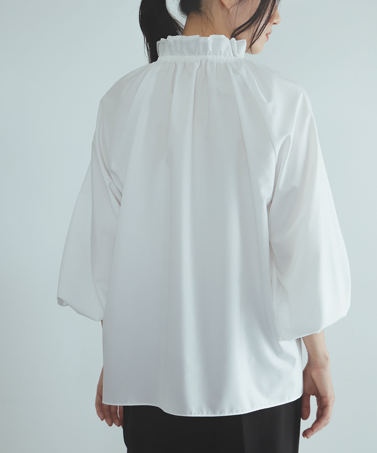 Flolia Frill Stand Collar Volume Sleeve Business Blouse [Washable]