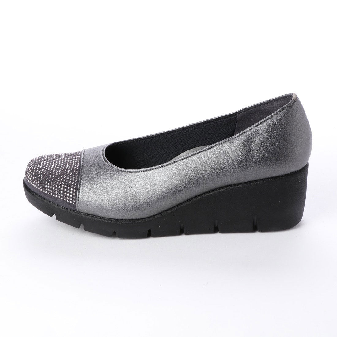 First Contact Made in Japan Wedge Sole Comfort Pumps, Beaded Runnable Wedge Pumps