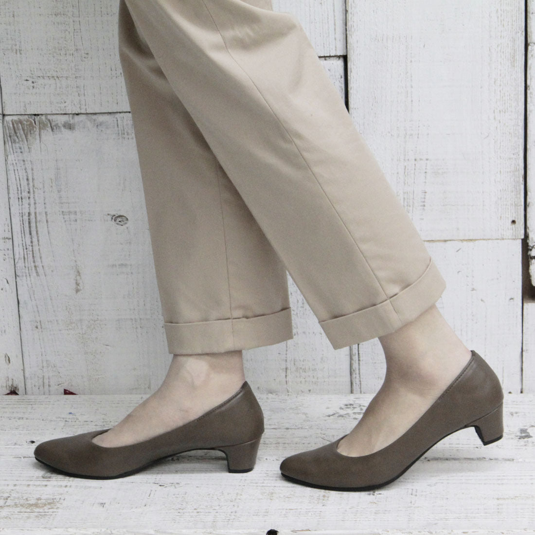 First Contact Japanese-made pumps, First Contact, mid-heel 4cm, smooth, formal, black