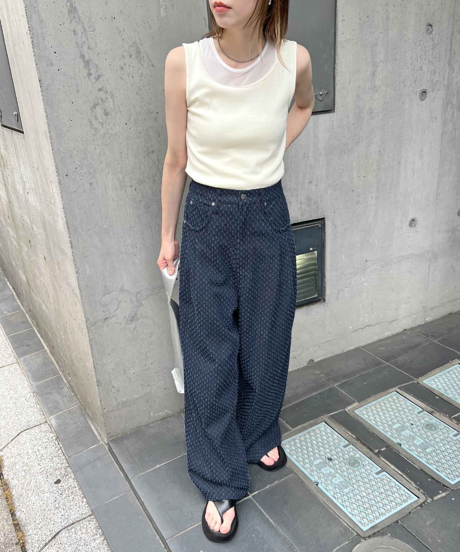 フューティアランド Futier Land ドット柄ワイドデニムパンツ （インディゴブルー） インディゴブルー