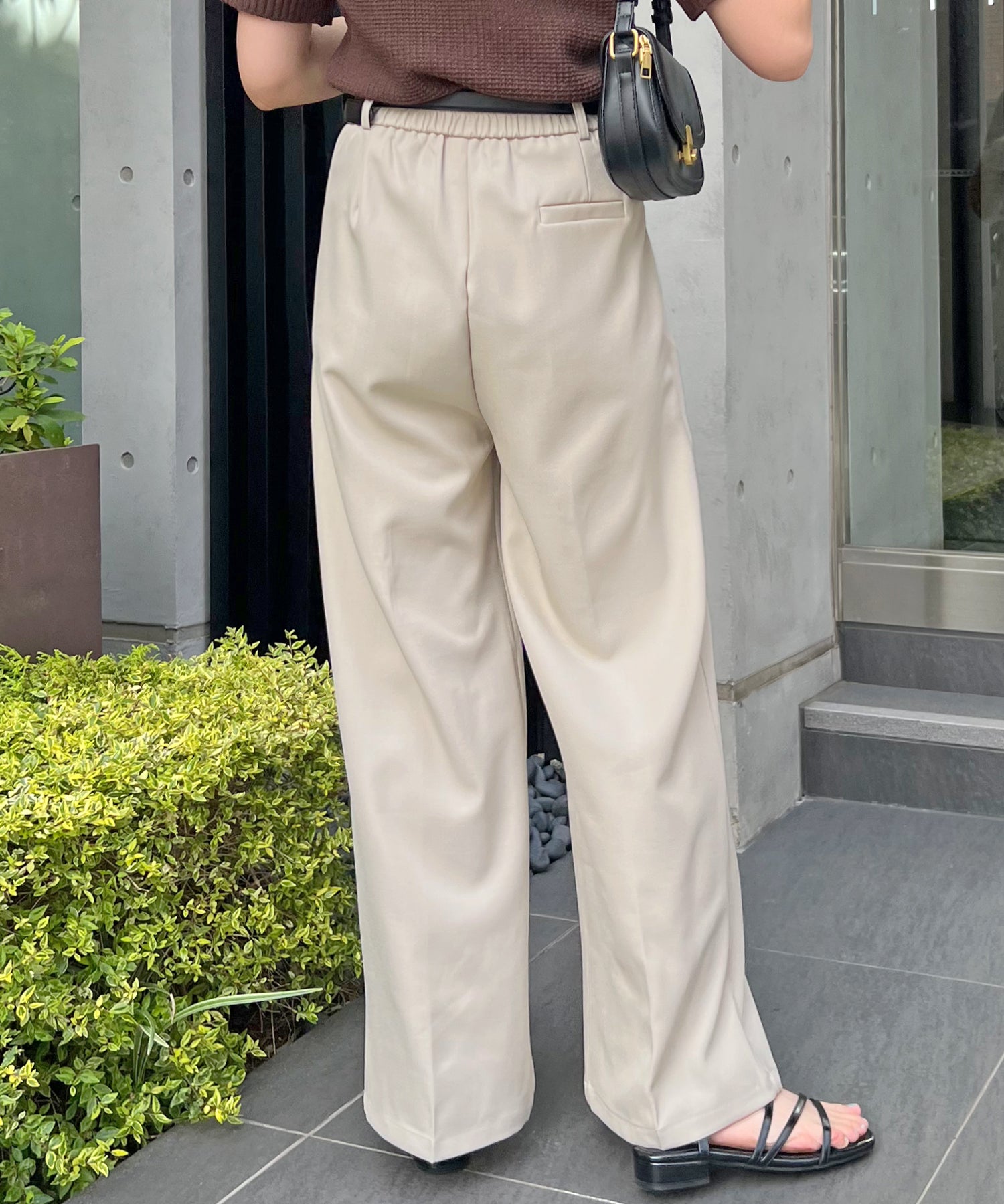 フューティアランド Futier Land ツータックワイドストレートスラックス （ベージュ） ベージュ