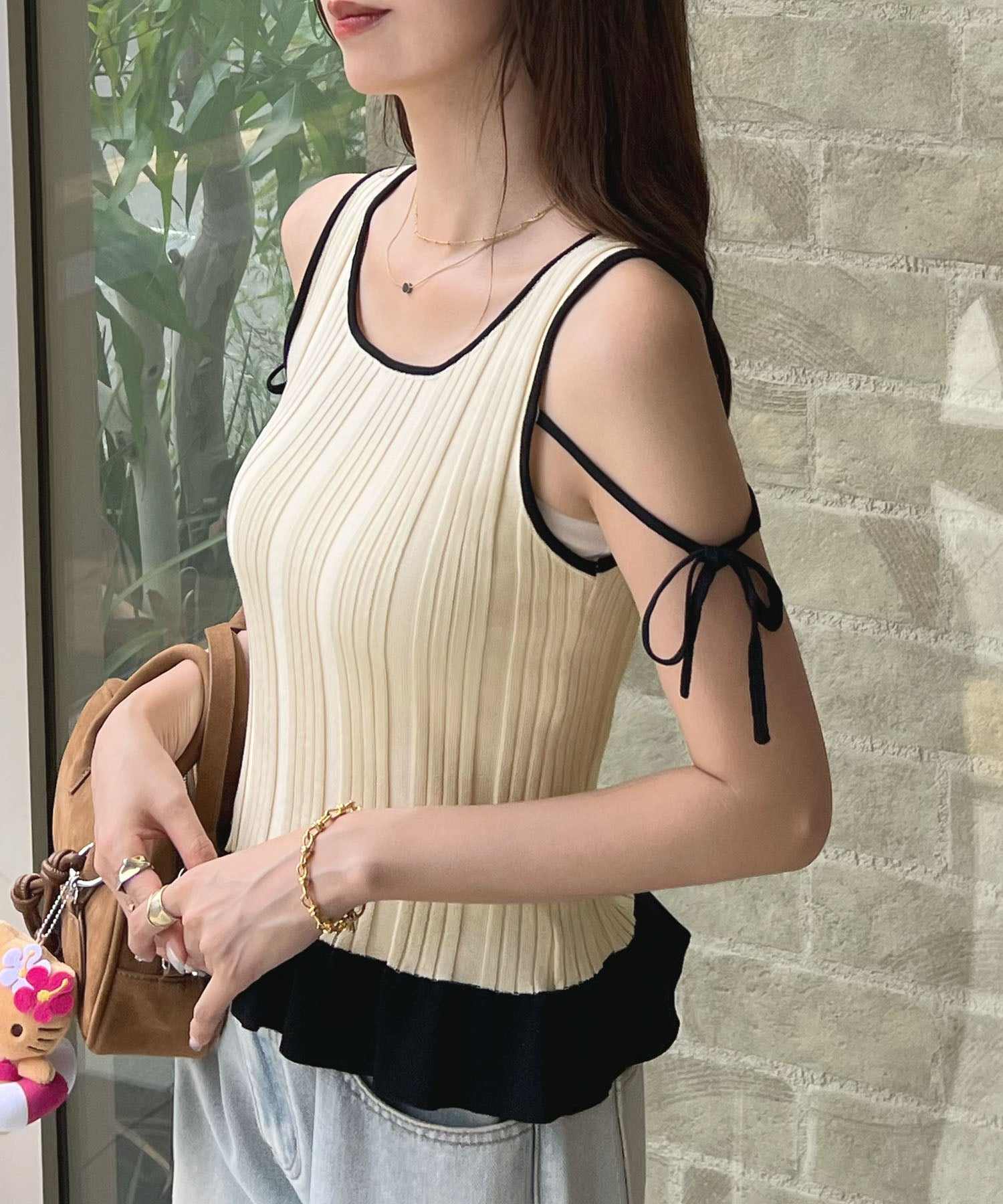 フューティアランド Futier Land パイピングニットフレアタンクトップ （アイボリー） アイボリー