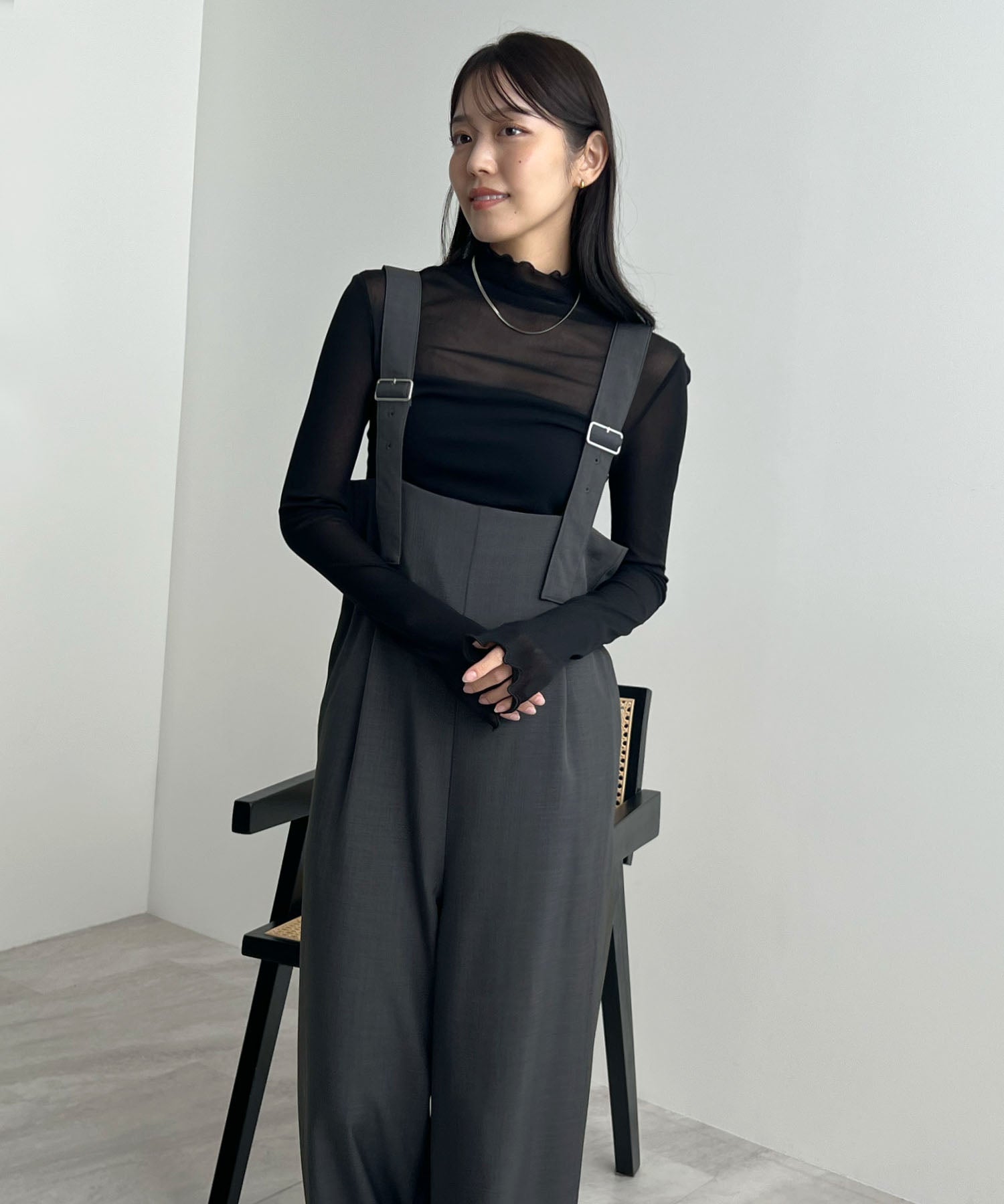 フューティアランド Futier Land ベルトショルダーサロペット （グレー） グレー