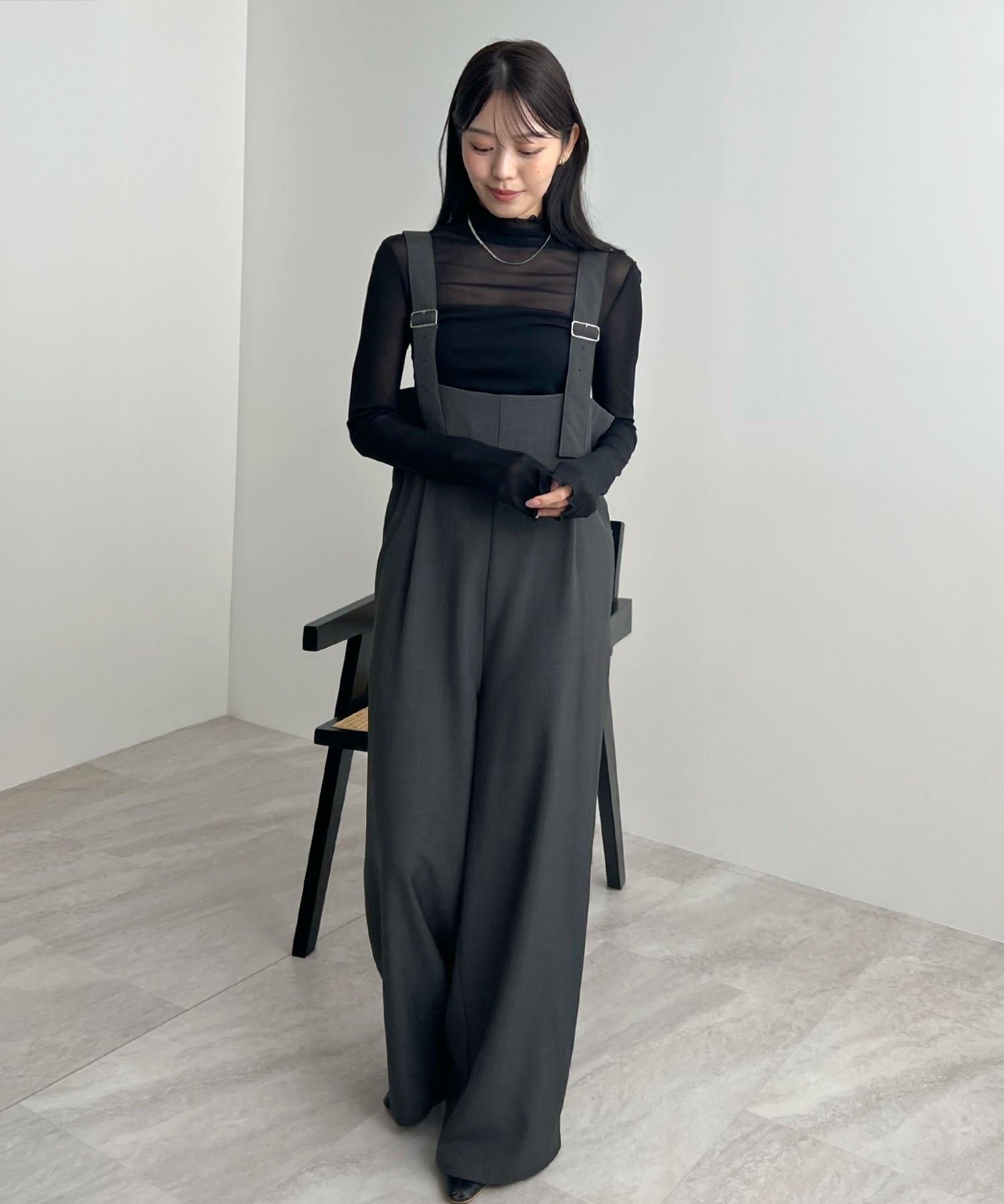 フューティアランド Futier Land ベルトショルダーサロペット （グレー） グレー