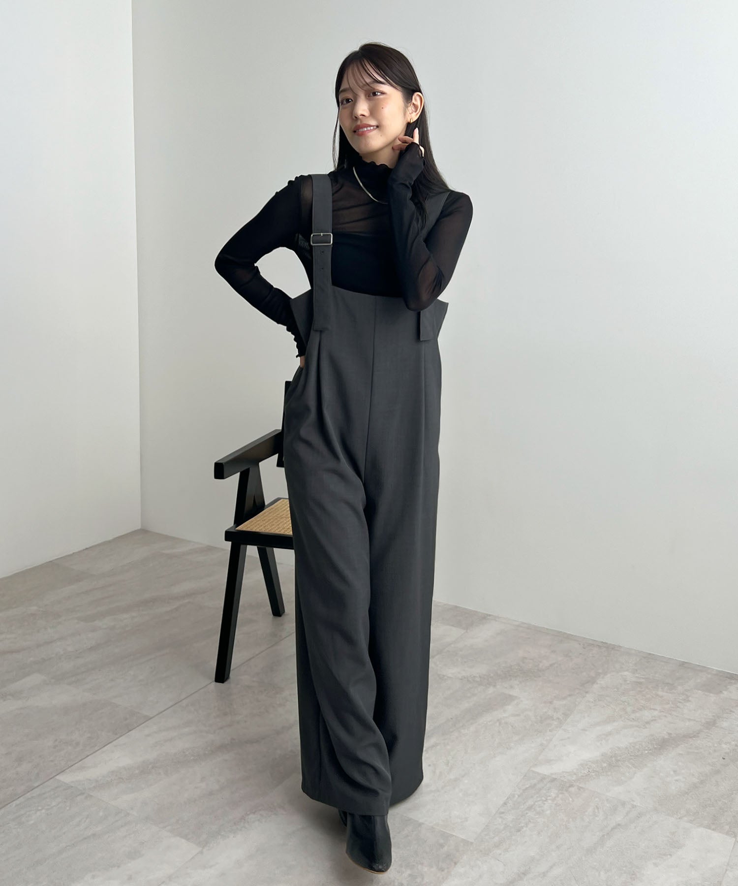 フューティアランド Futier Land ベルトショルダーサロペット （グレー） グレー