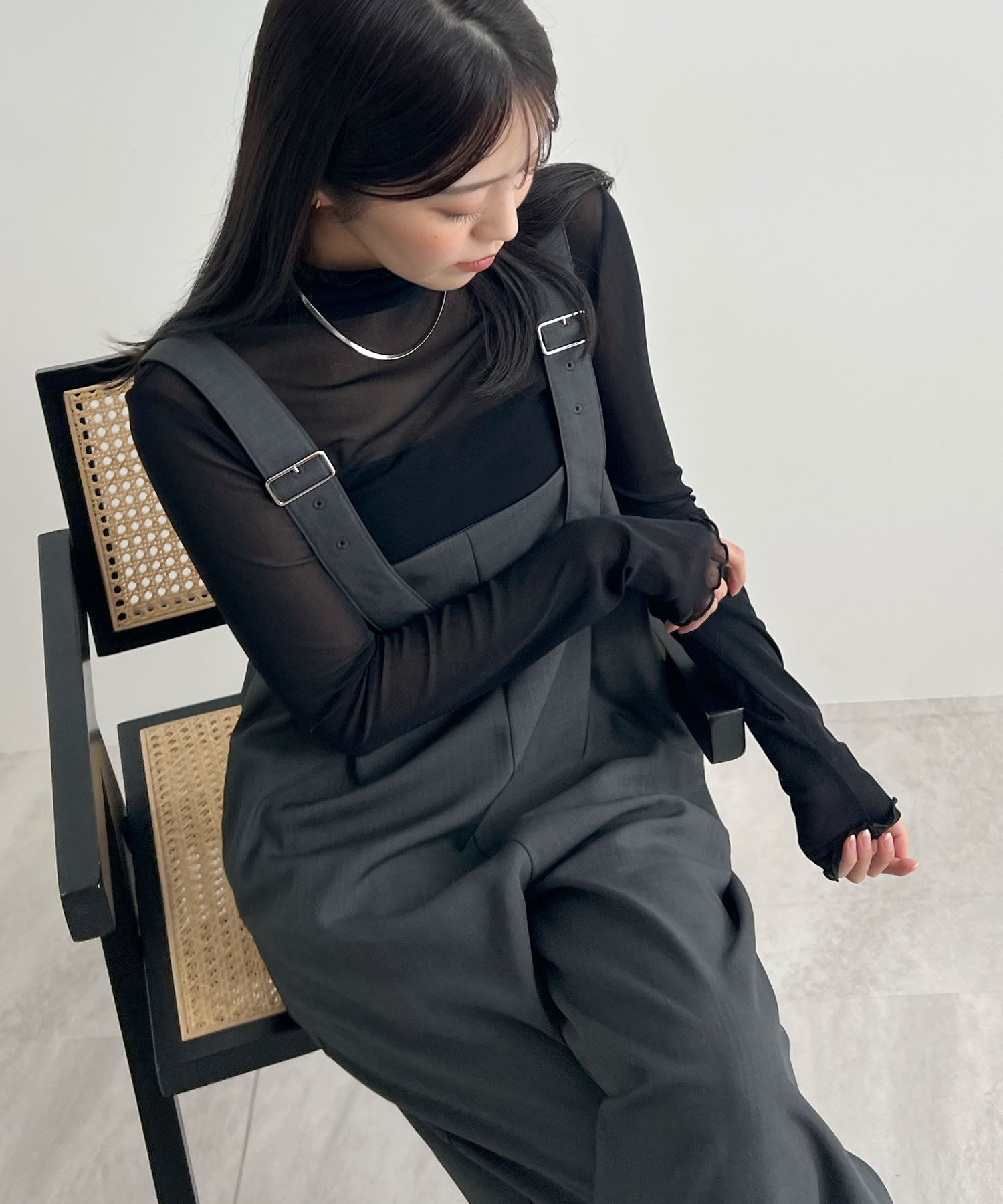 フューティアランド Futier Land ベルトショルダーサロペット （グレー） グレー