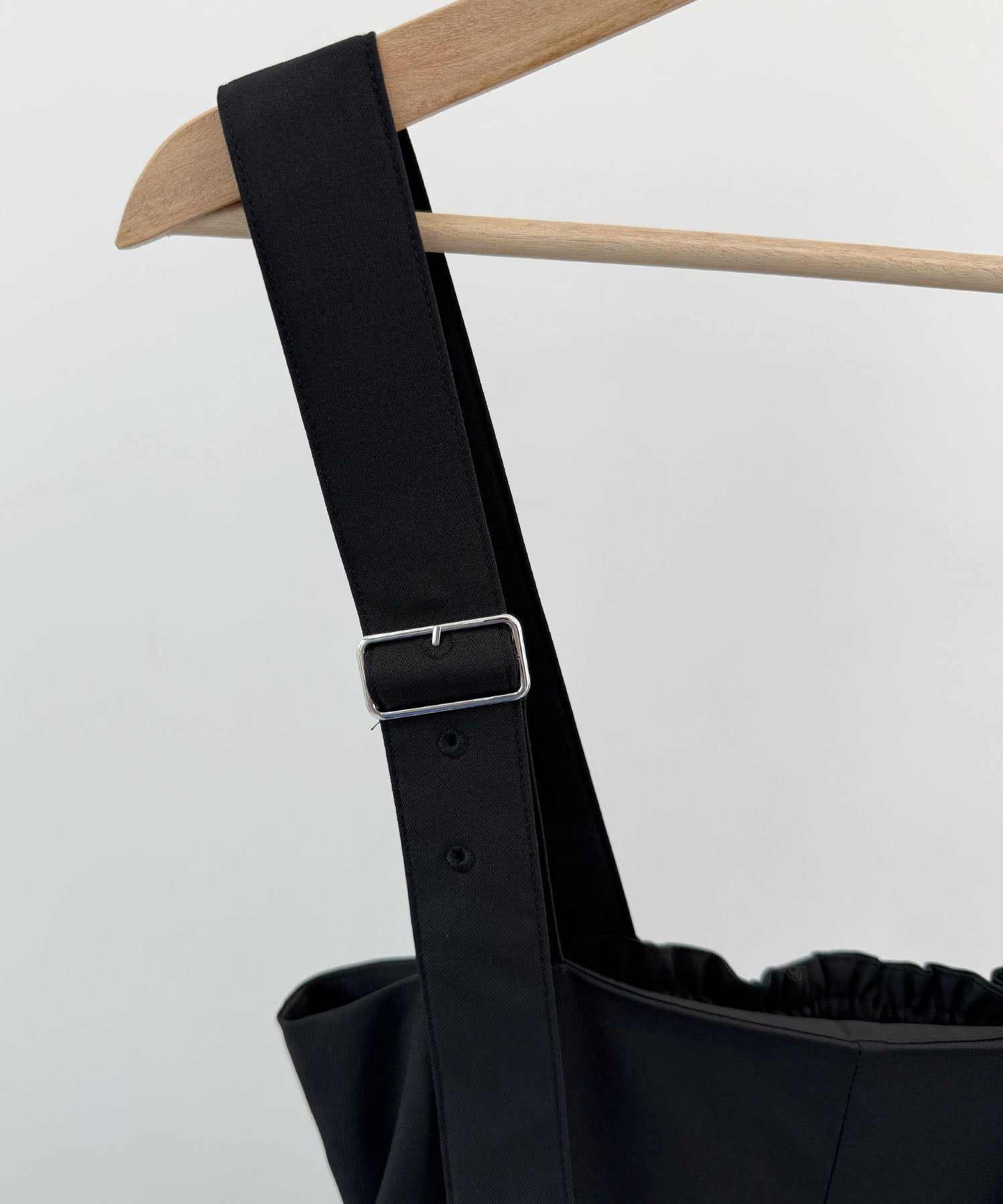 フューティアランド Futier Land ベルトショルダーサロペット （グレー） グレー