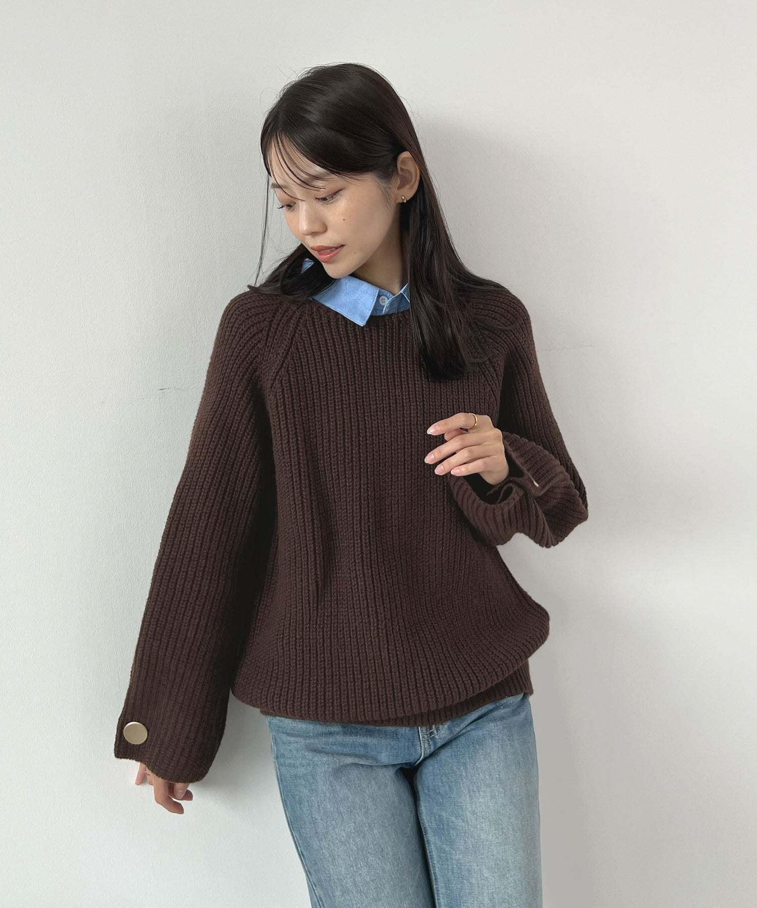 フューティアランド Futier Land 袖ボタンニット （ブラウン） ブラウン