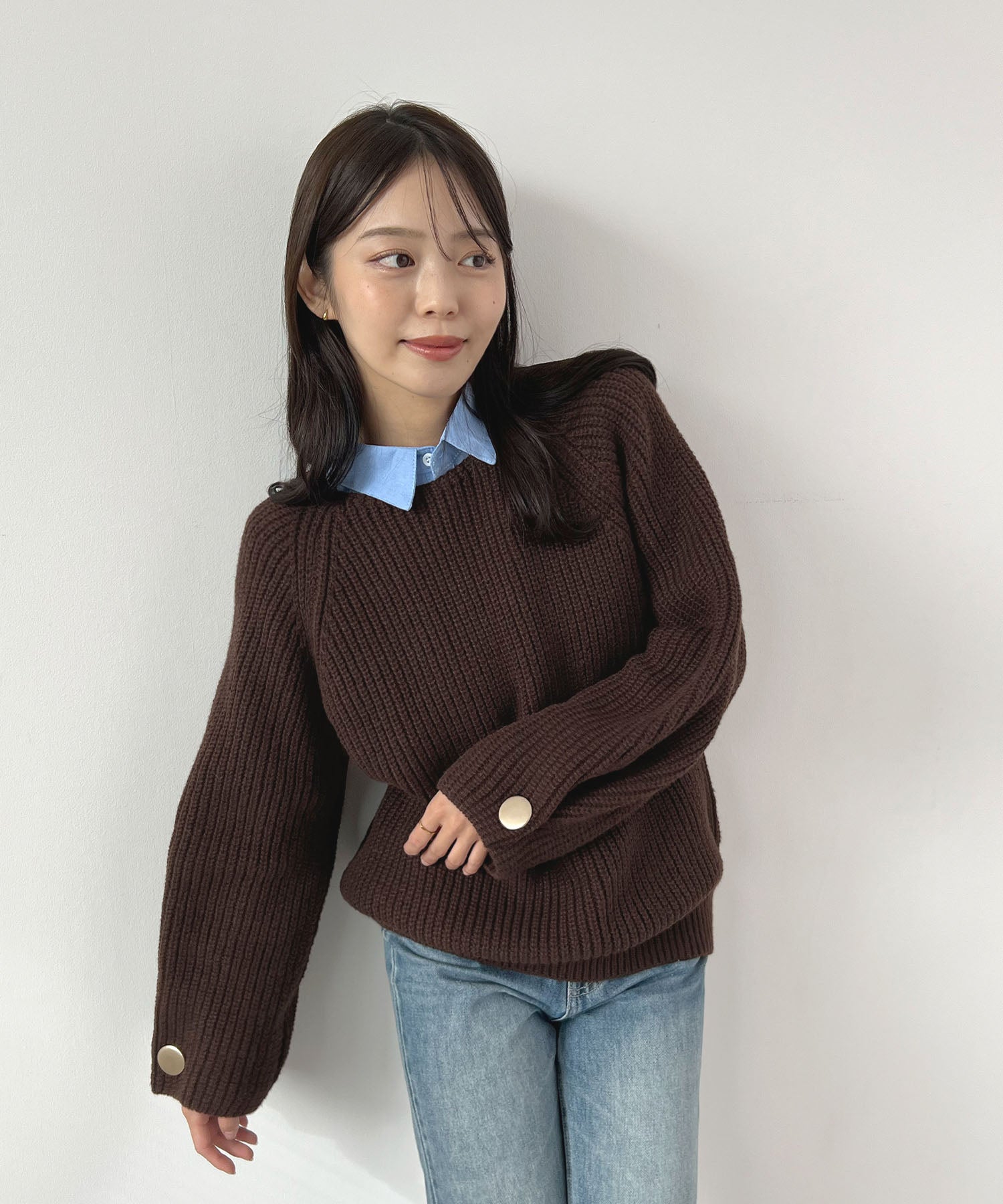 フューティアランド Futier Land 袖ボタンニット （ブラウン） ブラウン