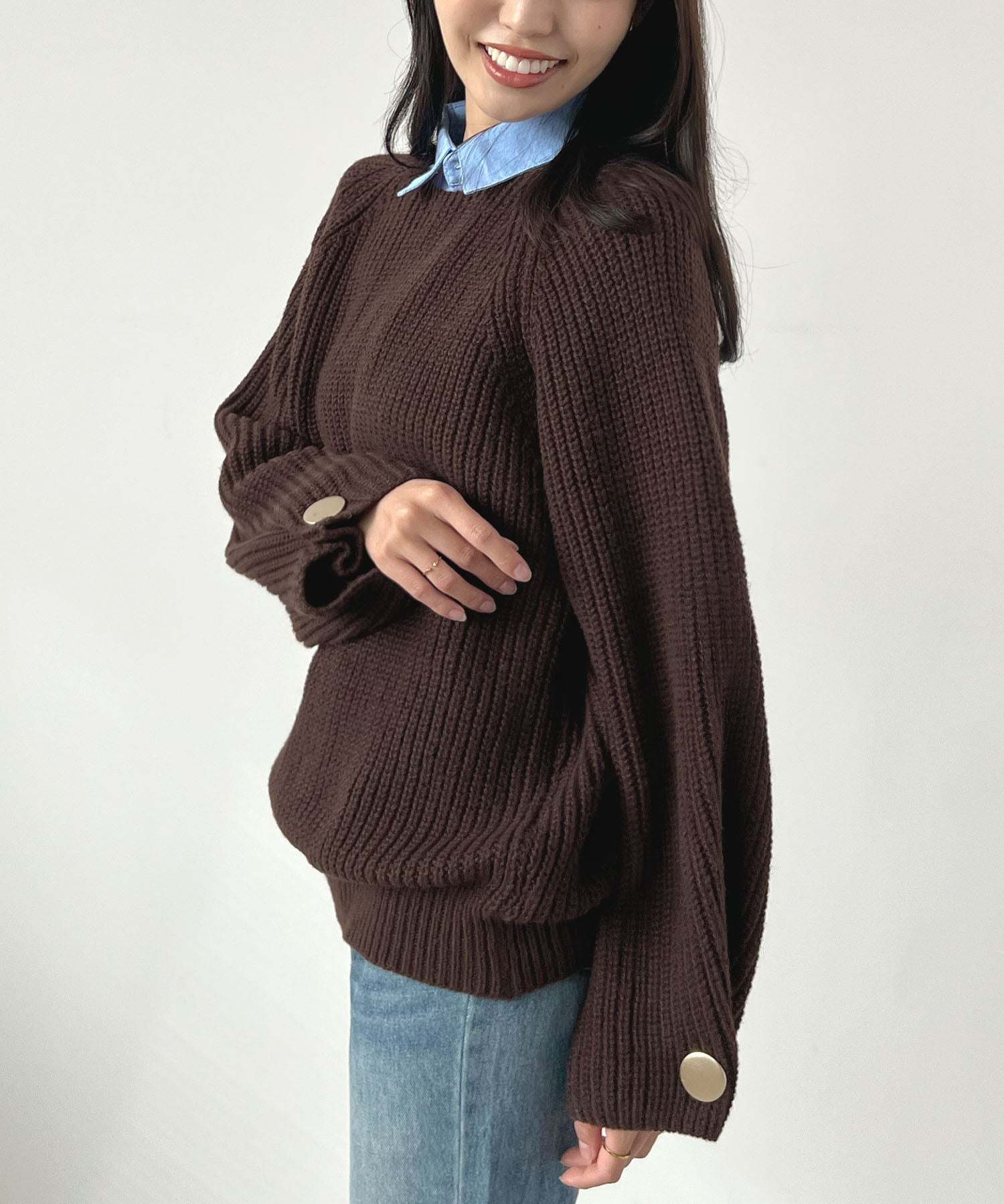 フューティアランド Futier Land 袖ボタンニット （ブラウン） ブラウン