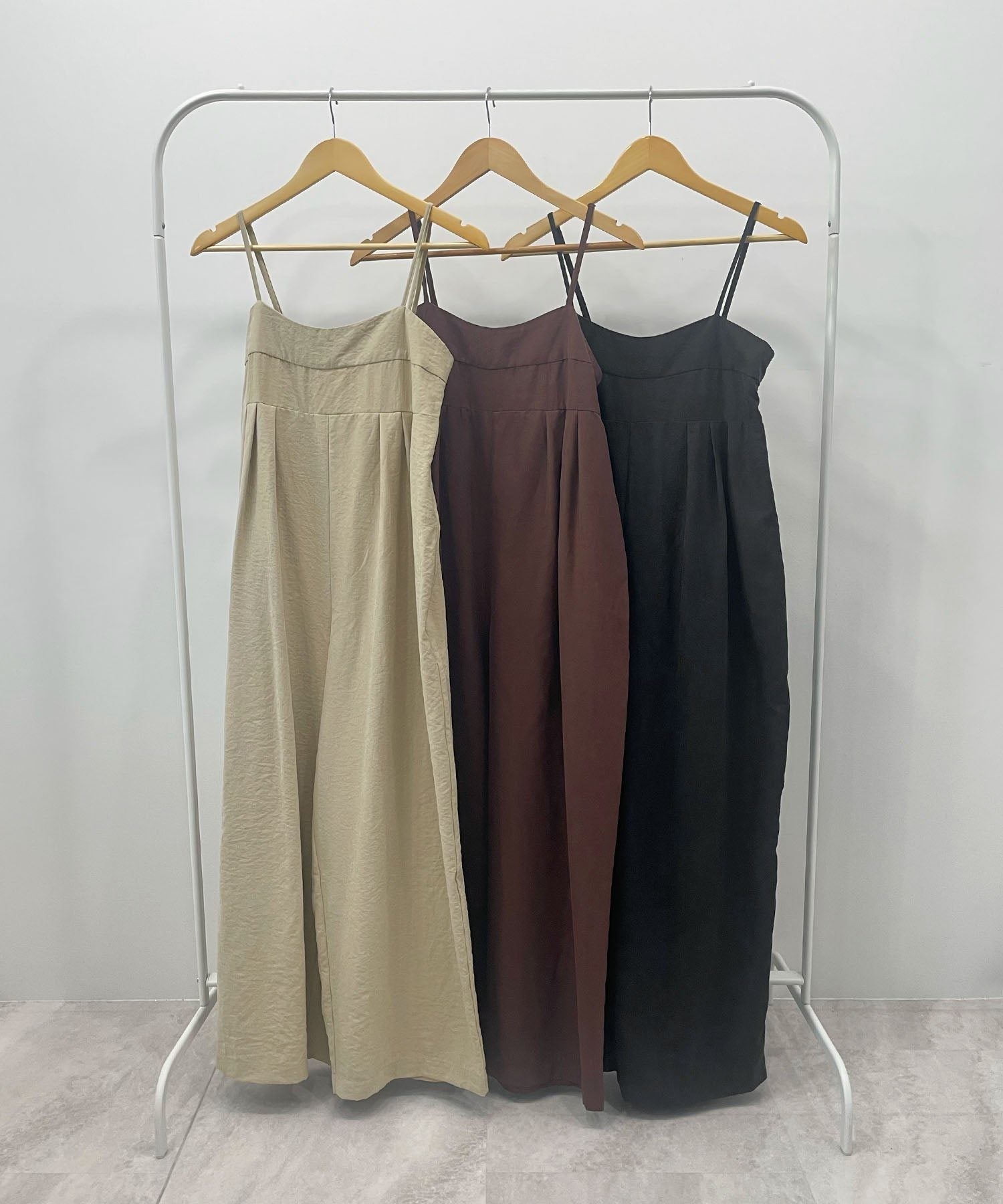 フューティアランド Futier Land ピーチ起毛タックサロペット （ベージュ） ベージュ