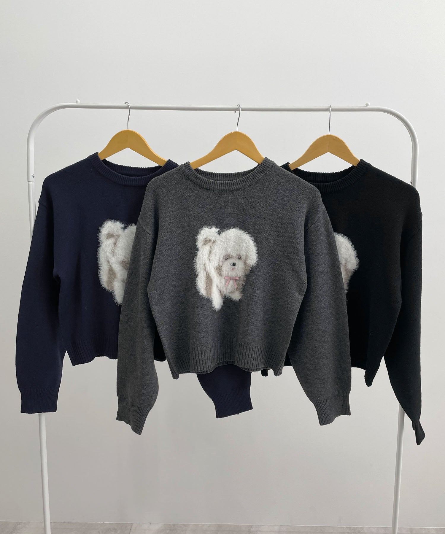 フューティアランド Futier Land ふわふわフェザードッグニットトップス （ネイビー） ネイビー