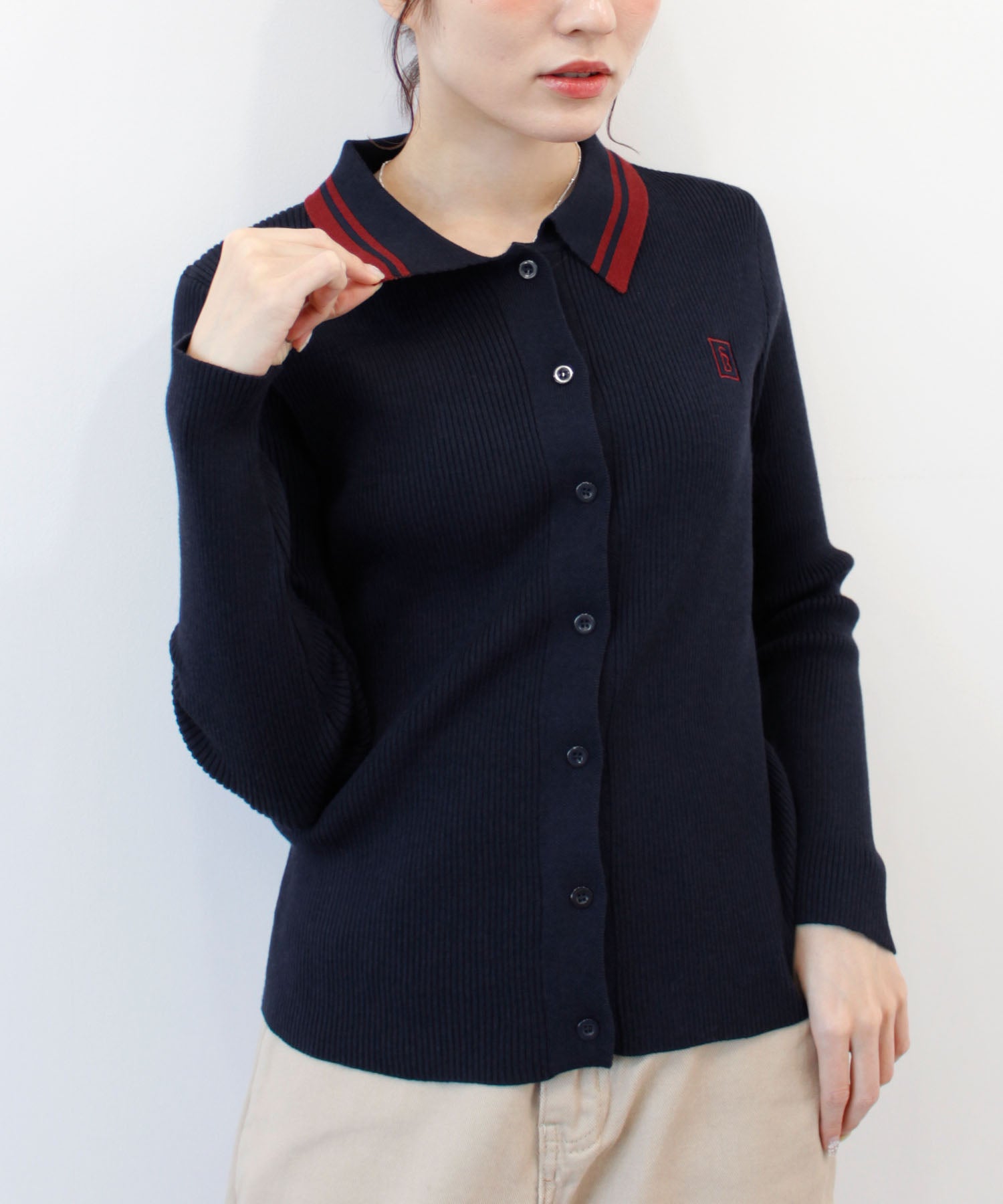 フューティアランド Futier Land ワンポイントロゴ刺繍リブニット （ネイビー） ネイビー