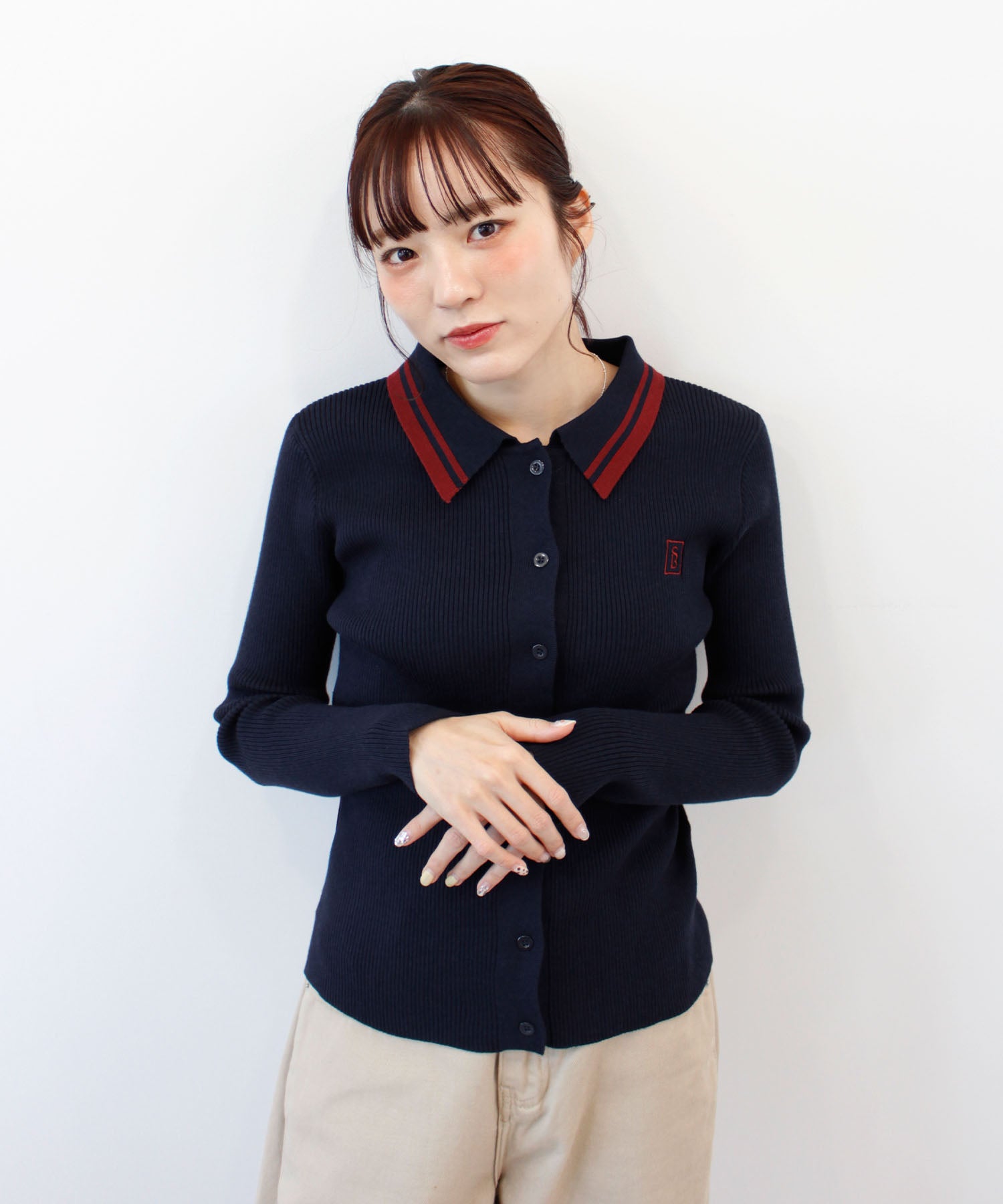フューティアランド Futier Land ワンポイントロゴ刺繍リブニット （ネイビー） ネイビー