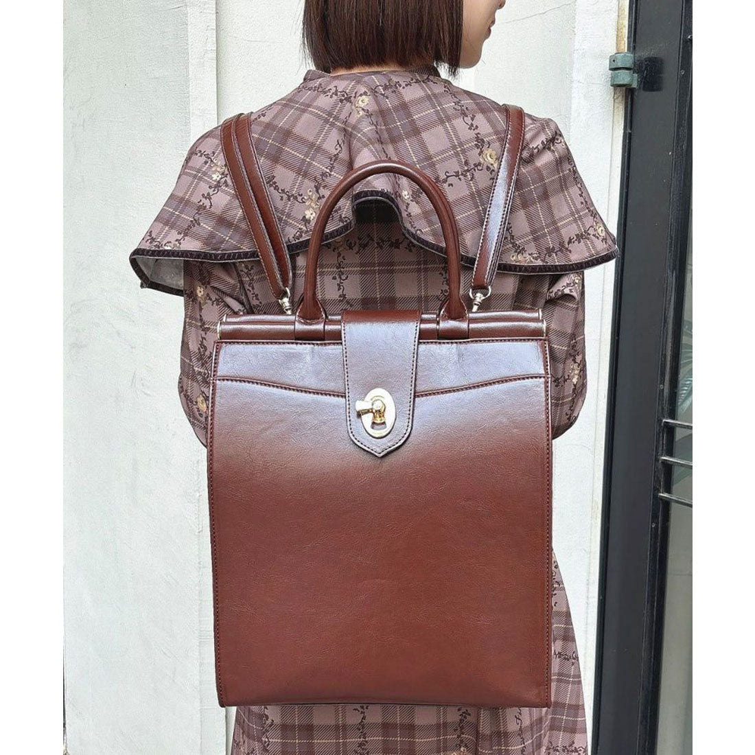 フィント F i.n.t 【A4収納可能】キーホール3wayダレスバッグ （BROWN） BROWN