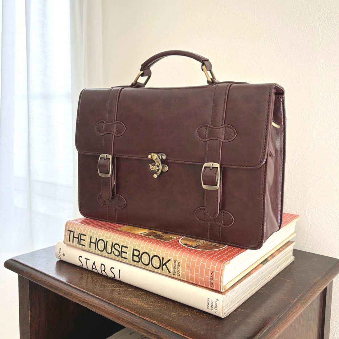 フィント F i.n.t ミニサッチェルショルダーバッグ （BROWN） BROWN