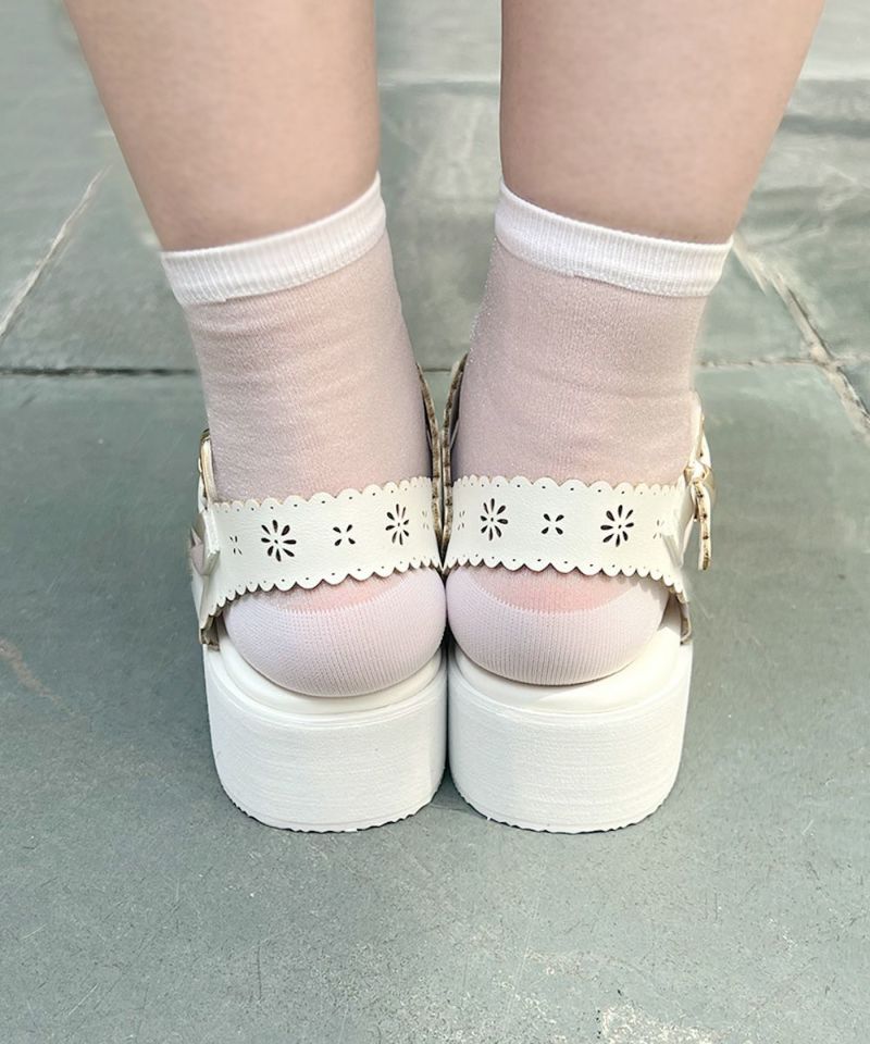 フィント F i.n.t レース風カットワーク厚底サンダル （OFF WHITE） OFF WHITE