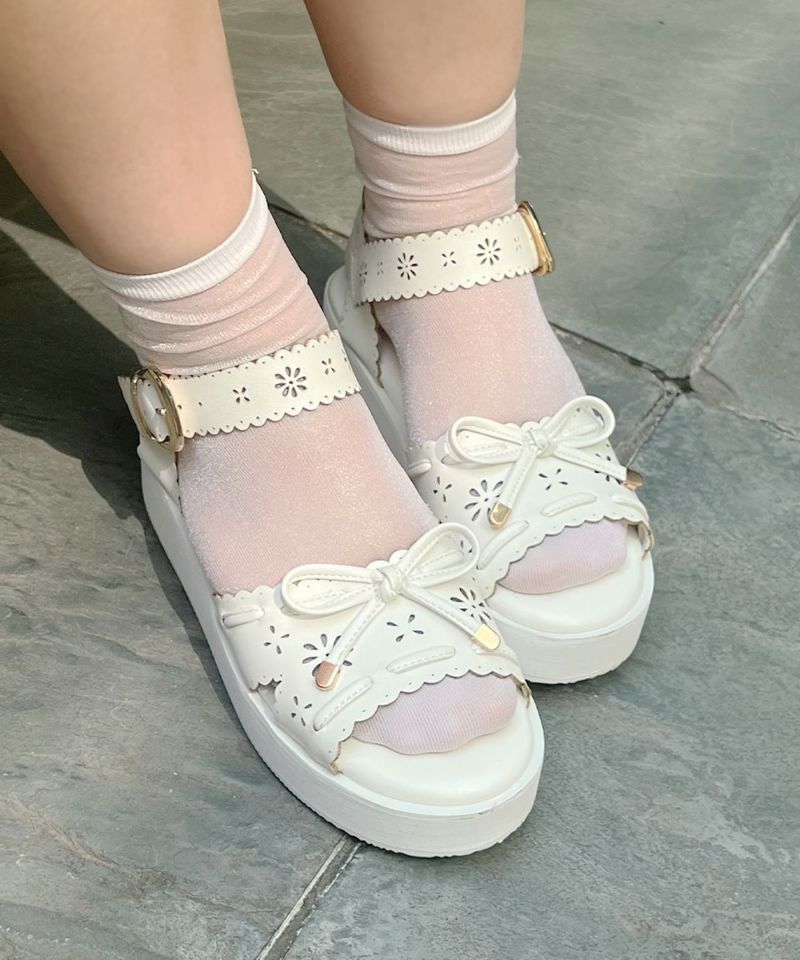 フィント F i.n.t レース風カットワーク厚底サンダル （OFF WHITE） OFF WHITE