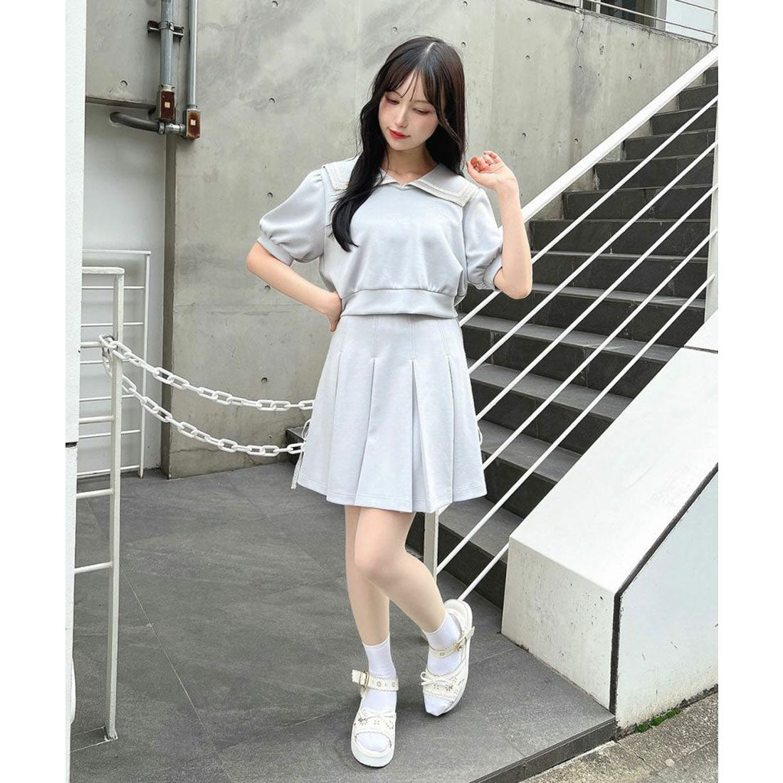 フィント F i.n.t レース風カットワーク厚底サンダル （OFF WHITE） OFF WHITE