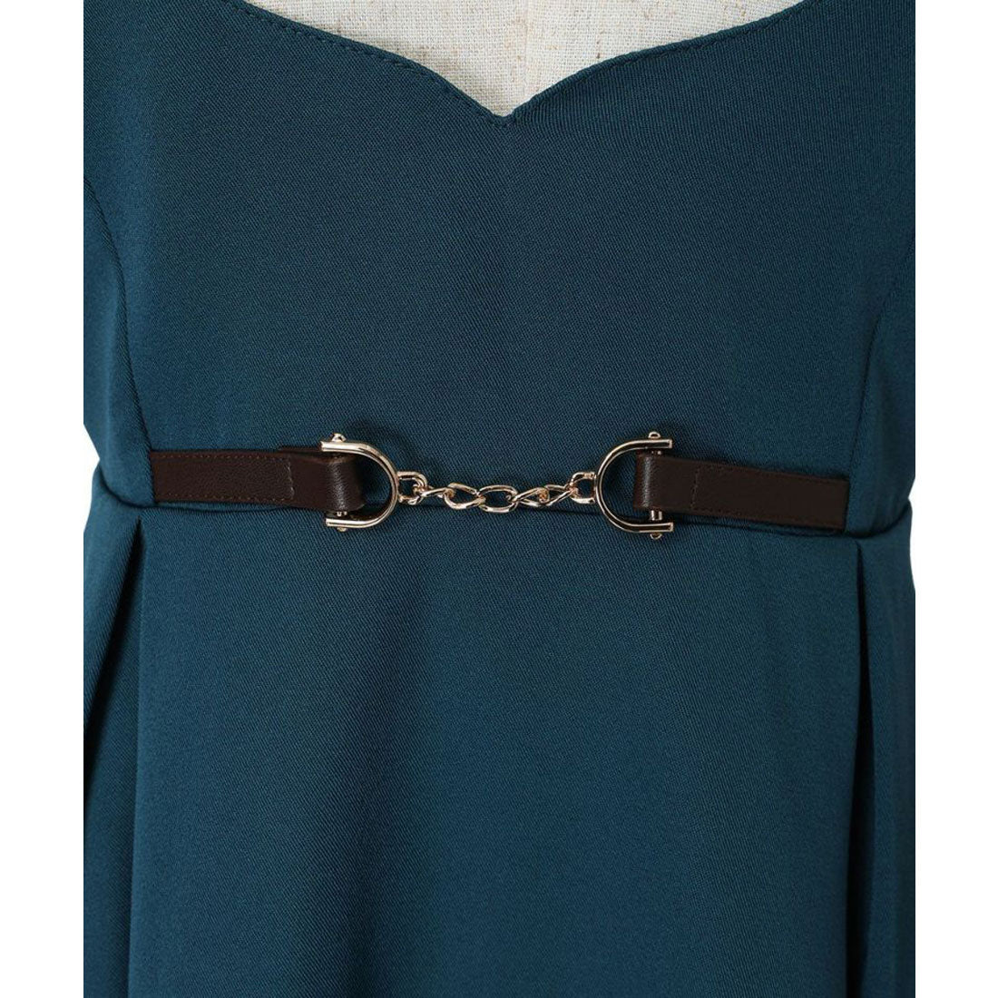 フィント F i.n.t チェーンビット使いディープVネックジャンパースカート （BLUE GRAY） BLUE GRAY