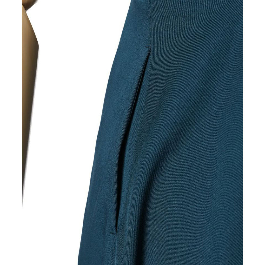 フィント F i.n.t チェーンビット使いディープVネックジャンパースカート （BLUE GRAY） BLUE GRAY