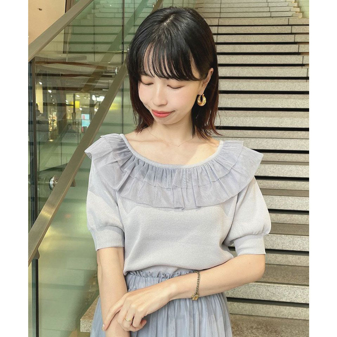 フィント F i.n.t 【洗える(マシンウォッシャブル)】チュールフリル5分袖ニットプルオーバー （BLUE GRAY） BLUE GRAY