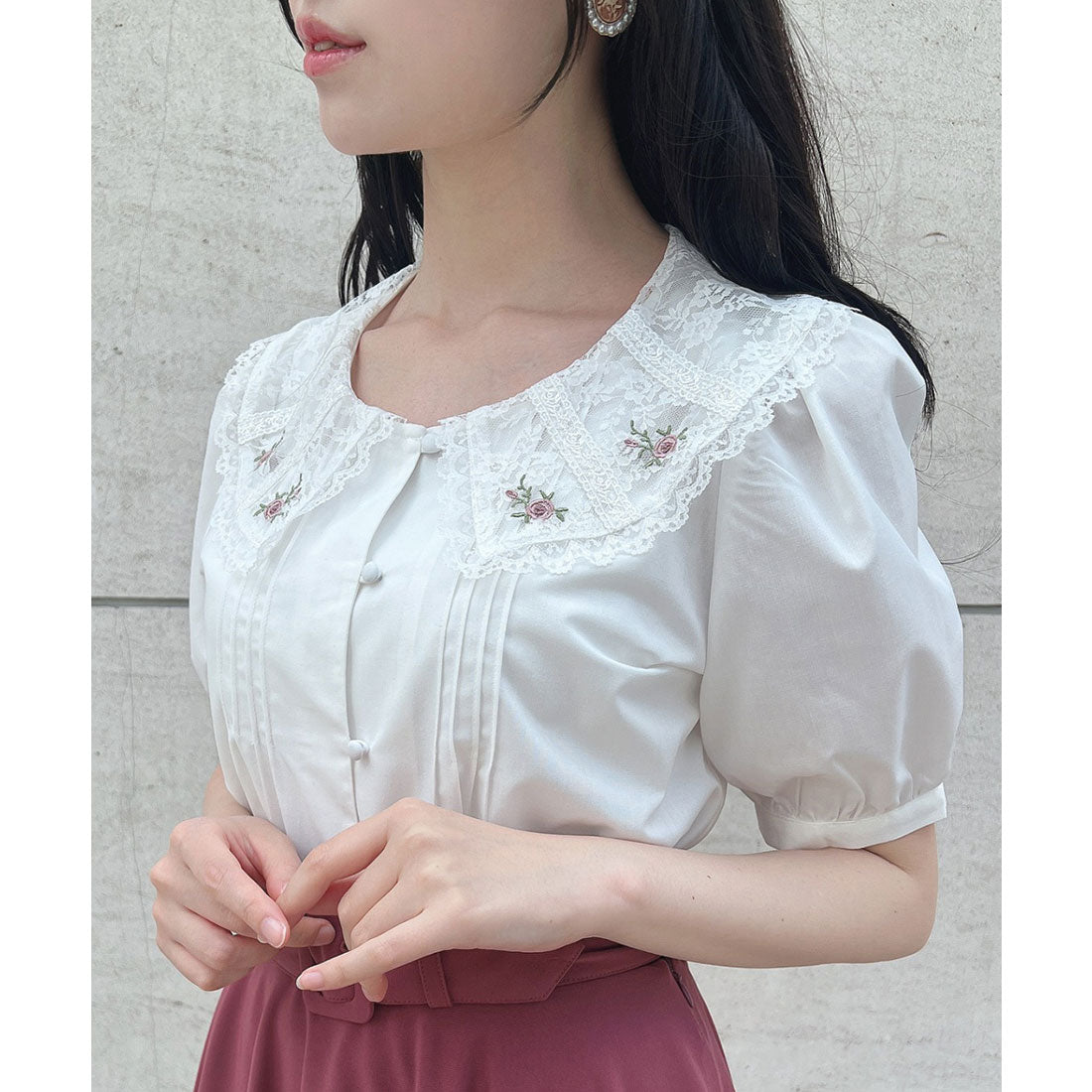 フィント F i.n.t 【洗える】ローズ刺繍チュールレース衿ブラウス （OFF WHITE） OFF WHITE