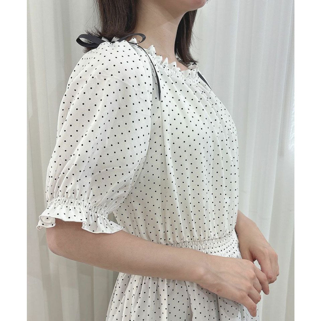 フィント F i.n.t 【洗える】ドット柄オフショルワンピース （OFF×BK） OFF×BK