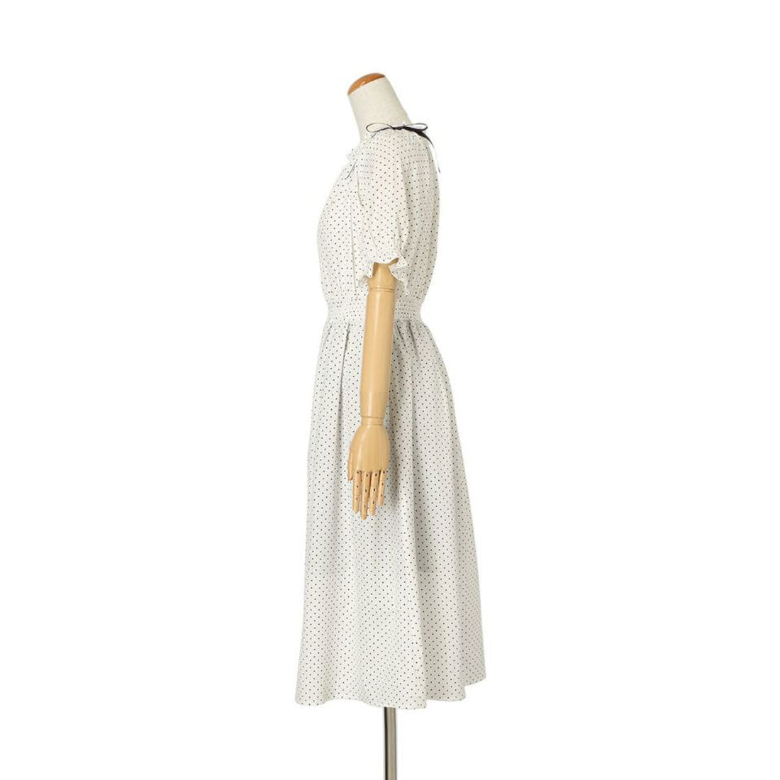 フィント F i.n.t 【洗える】ドット柄オフショルワンピース （OFF×BK） OFF×BK