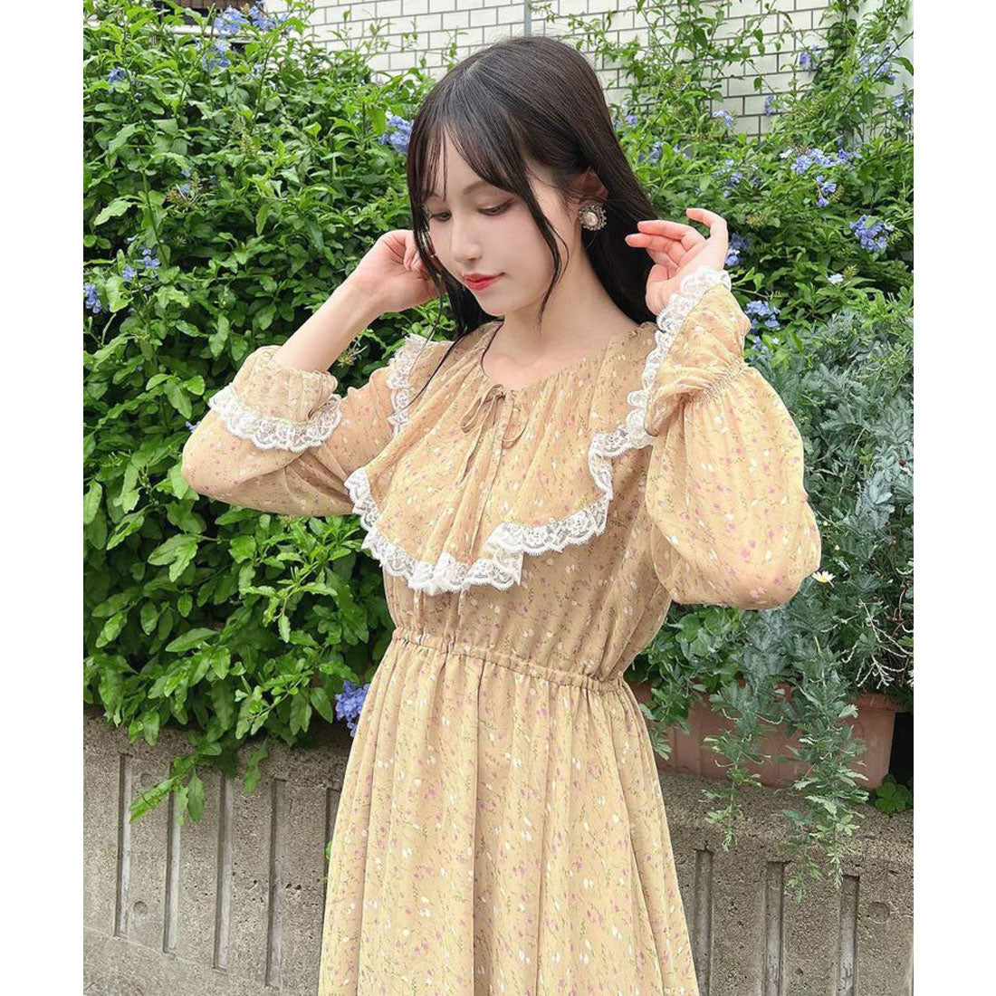 フィント F i.n.t 【洗える】レース使い小花柄ラッフルワンピース （MUSTARD） MUSTARD