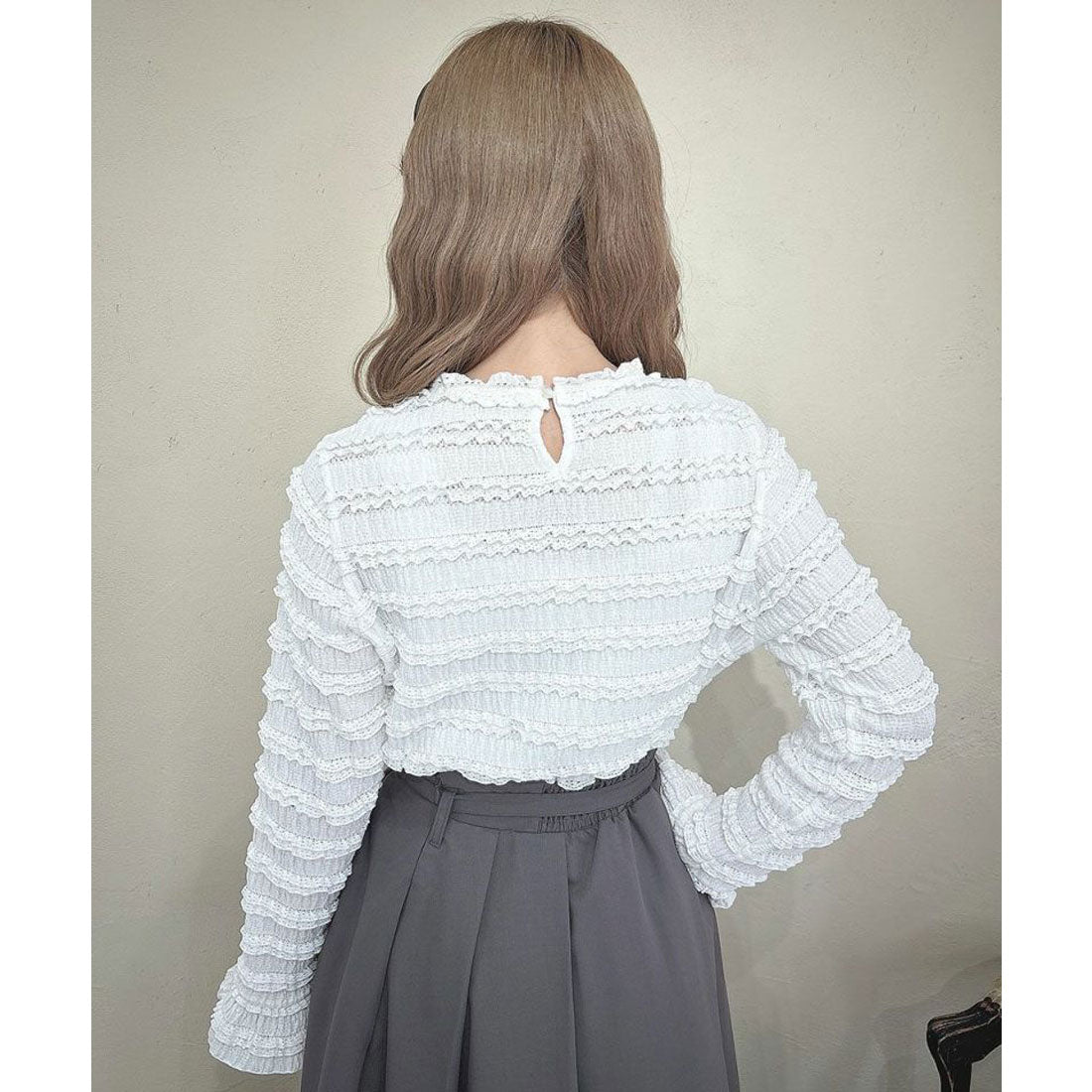 フィント F i.n.t 【洗える】カットフリルフレアースリーブトップス （OFF WHITE） OFF WHITE