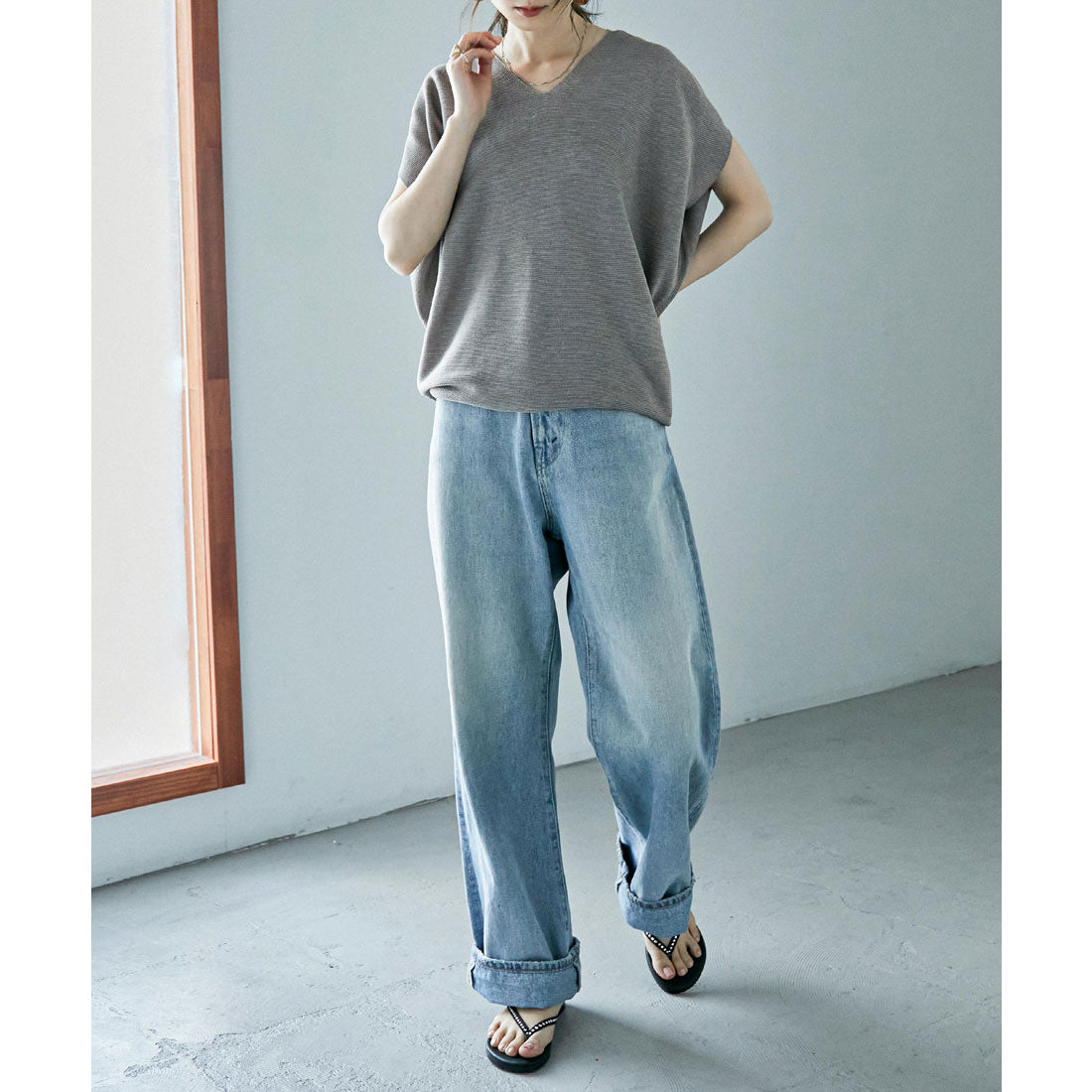 ファッションレター Fashion Letter ビジューデザイントングサンダル （ブラック） ブラック