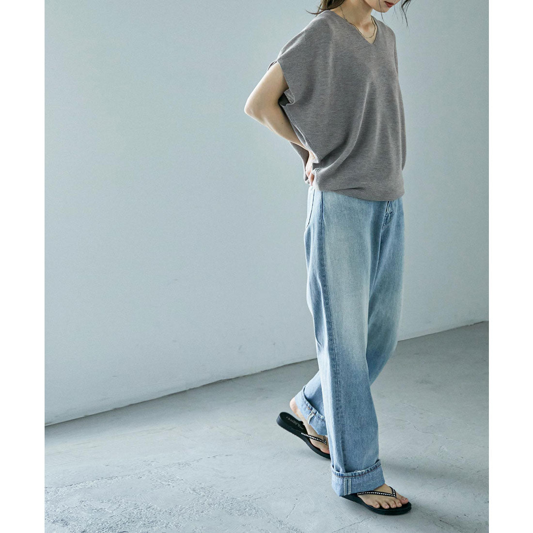 ファッションレター Fashion Letter ビジューデザイントングサンダル （ブラック） ブラック