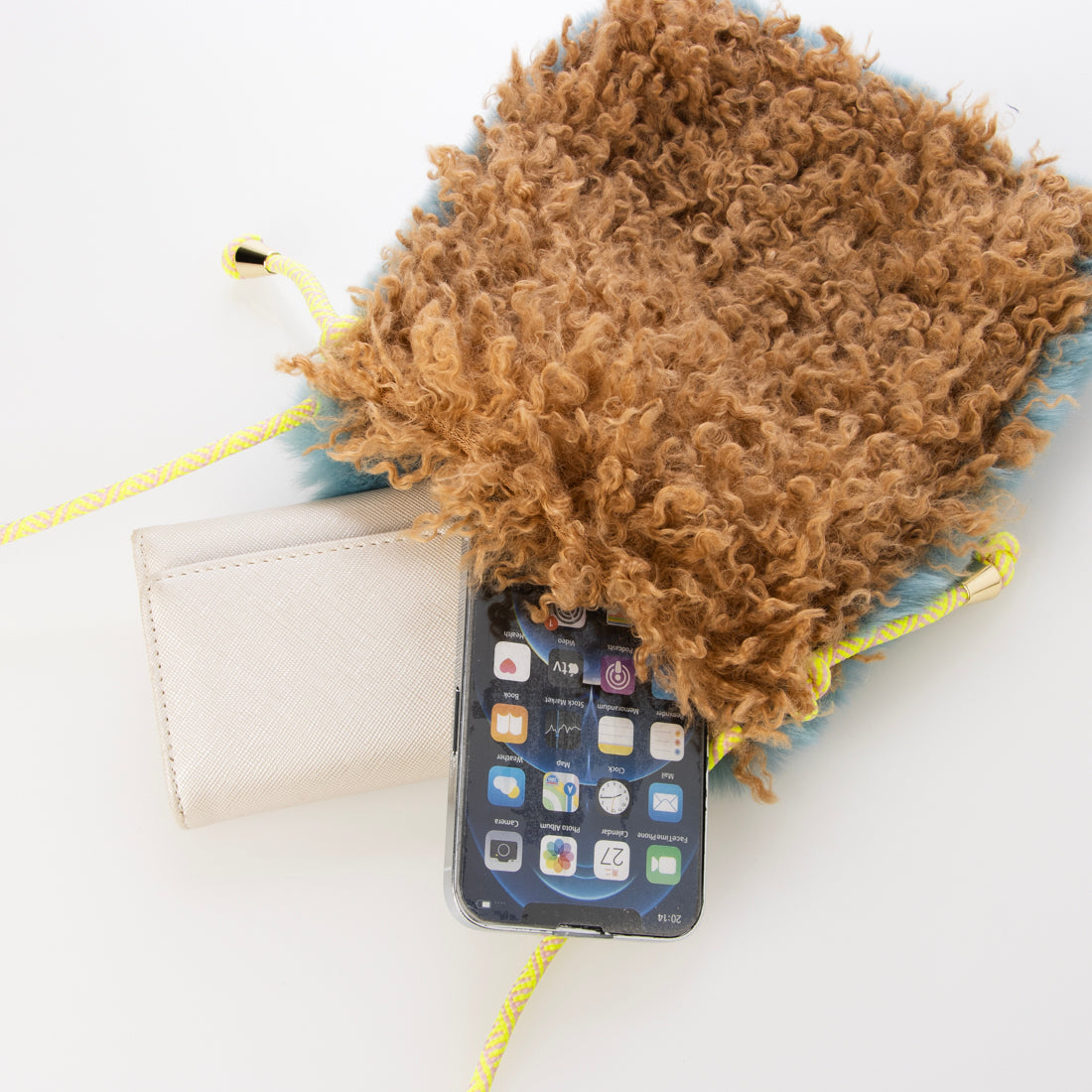 フェイクファースマホポシェット ショルダーバッグ レッキス風×ラム風 （サックスブルー） サックスブルー