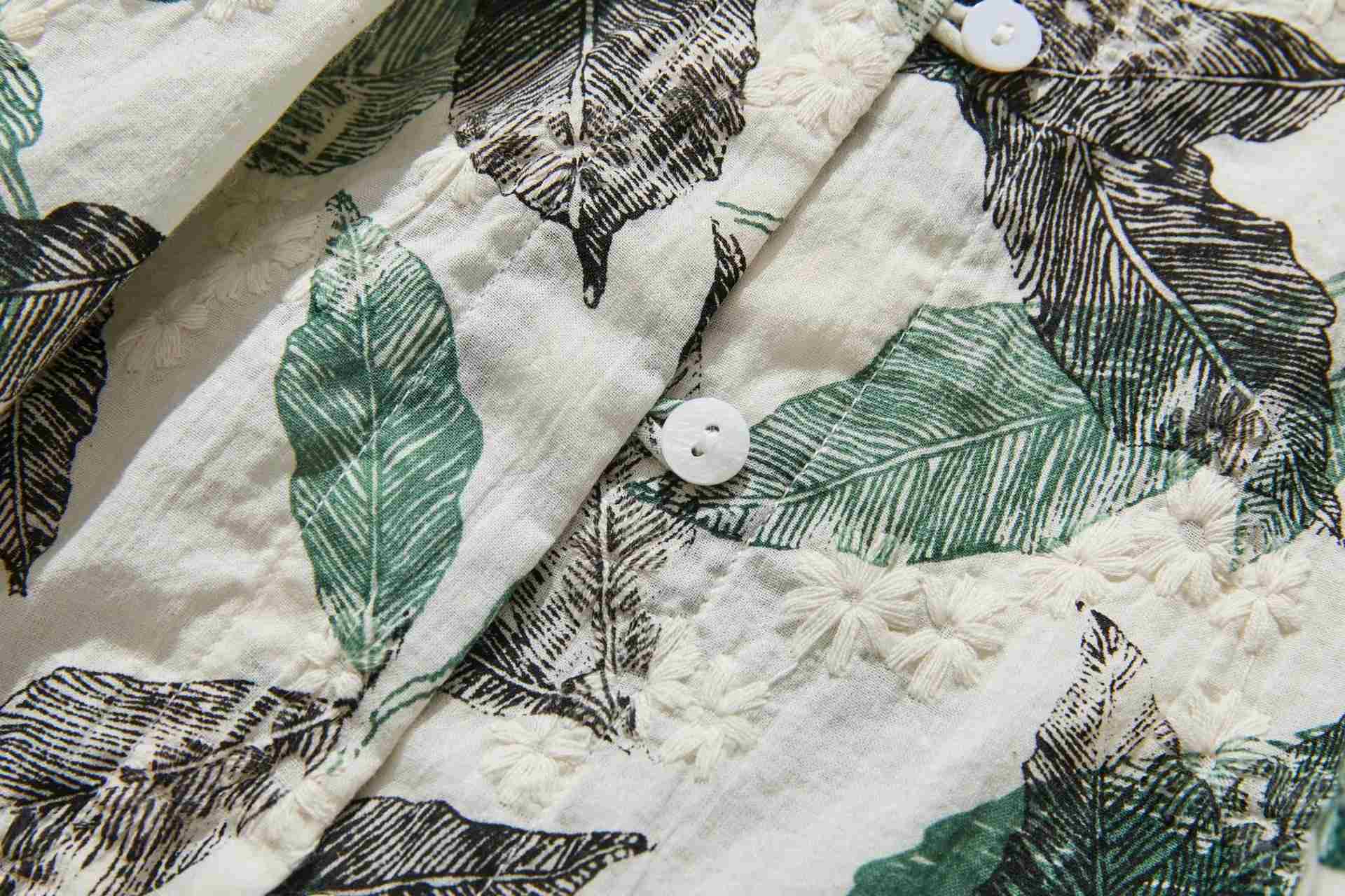 フォーリン アンド コー fall-in&co さらりと着こなすだけで上品に着映えする 刺繍入りブラウス 長袖 緑*ブラック 240507-2 （緑*ブラック） 緑*ブラック