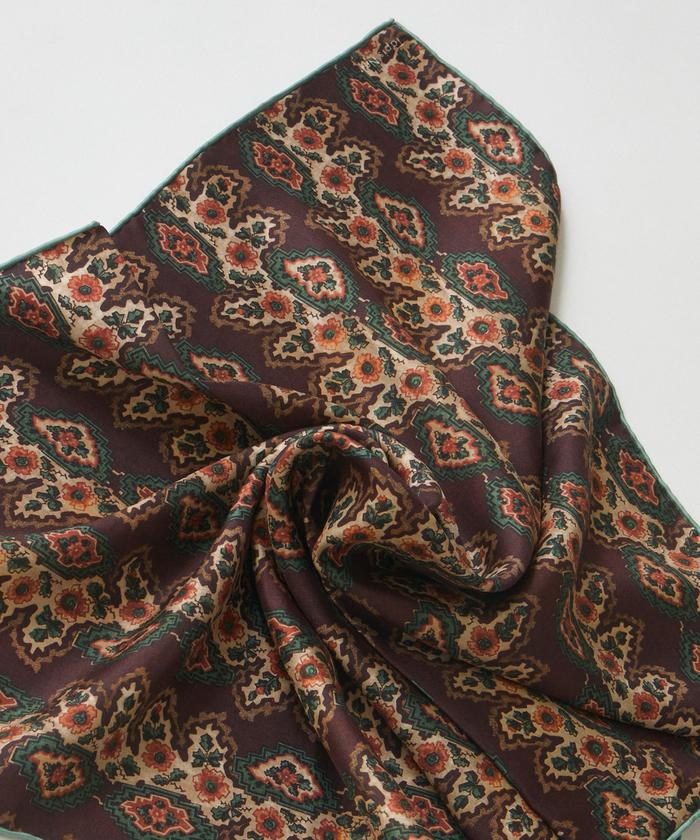 フェイバリット スキナモノ FAVORITE SUKINAMONO Small Classical Dara Scarf スカーフ《Tapis Noir》 （ブラウン） ブラウン
