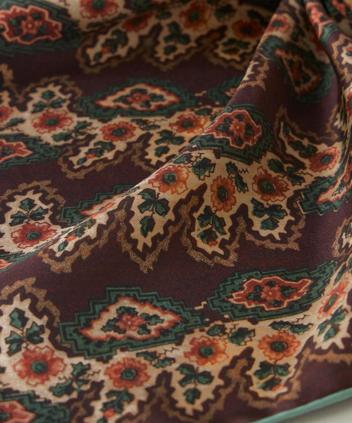 フェイバリット スキナモノ FAVORITE SUKINAMONO Small Classical Dara Scarf スカーフ《Tapis Noir》 （ブラウン） ブラウン