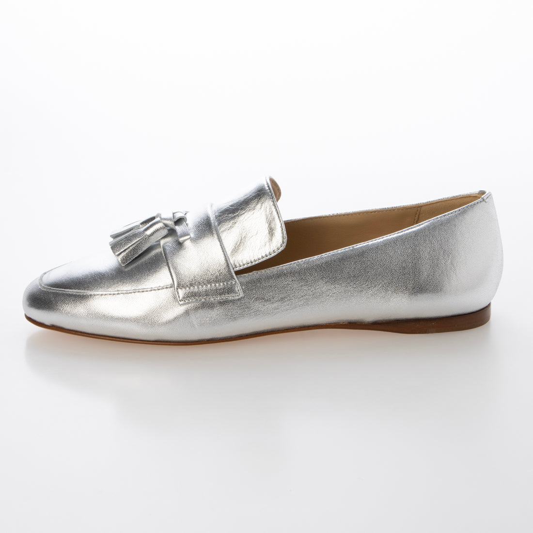 ファビオルスコーニ FABIO RUSCONI アーモンドトゥタッセルローファー （シルバー） シルバー