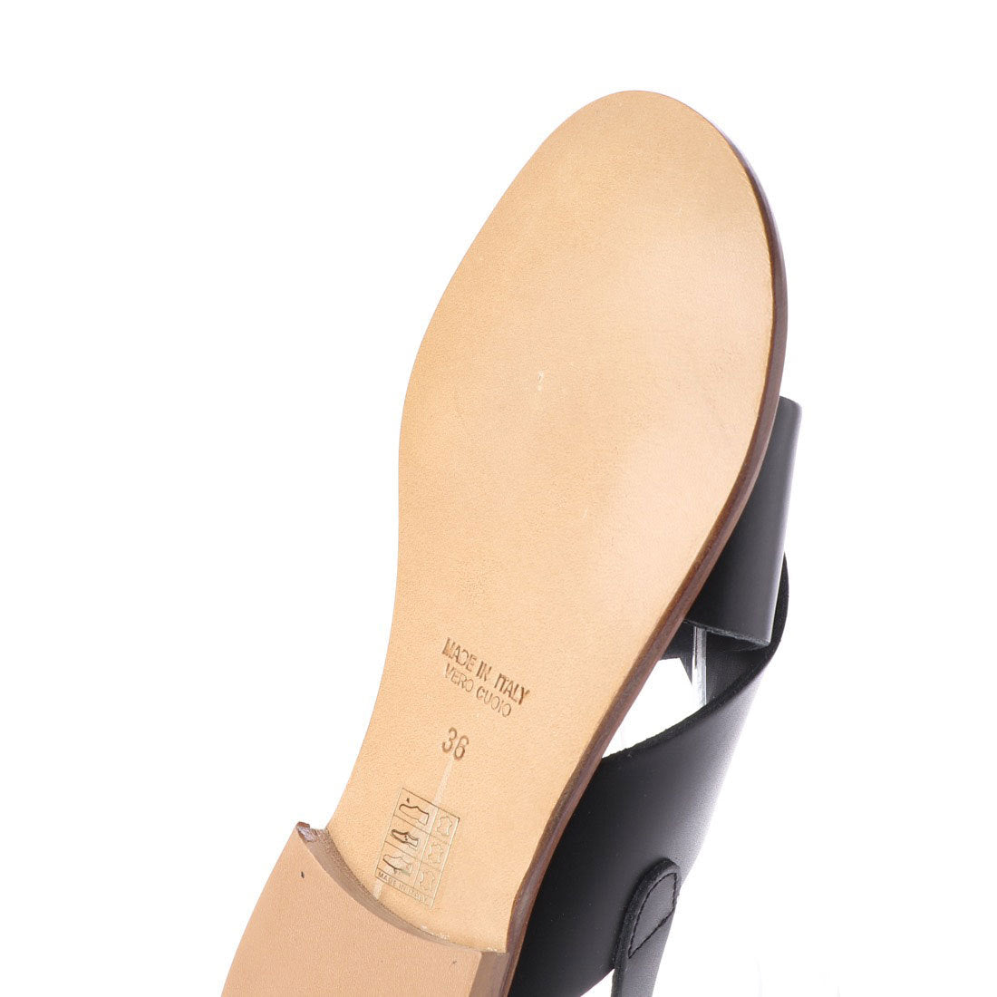 ●ファビオルスコーニ FABIO RUSCONI クロスフラットサンダル