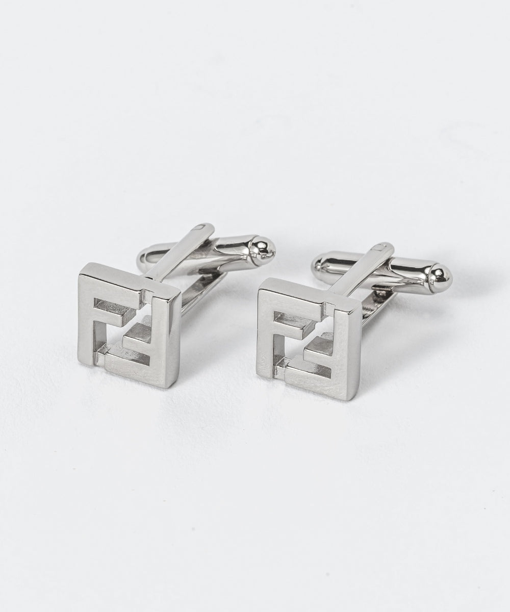 フェンディ FENDI フェンディ FENDI 7AJ601 B08 カフス メンズ アクセサリー シンプル ジュエリー カジュアル ギフト プレゼント お祝い 記念 シルバー （シルバー） シルバー
