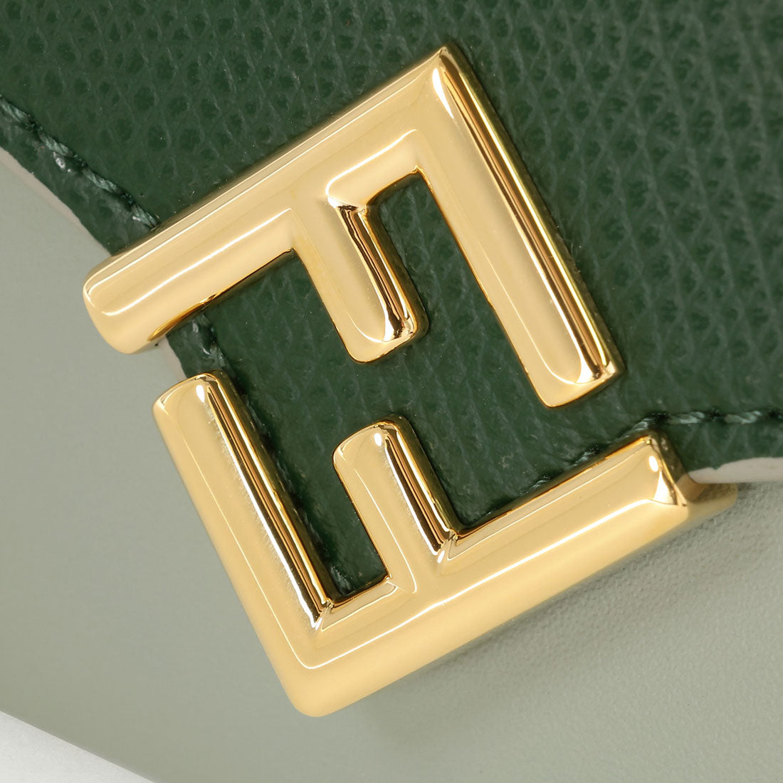 フェンディ FENDI 長財布 FFダイヤモンド LONG WALLET 8M0365 ALV4 F1TWG （ヴェルデ） ヴェルデ