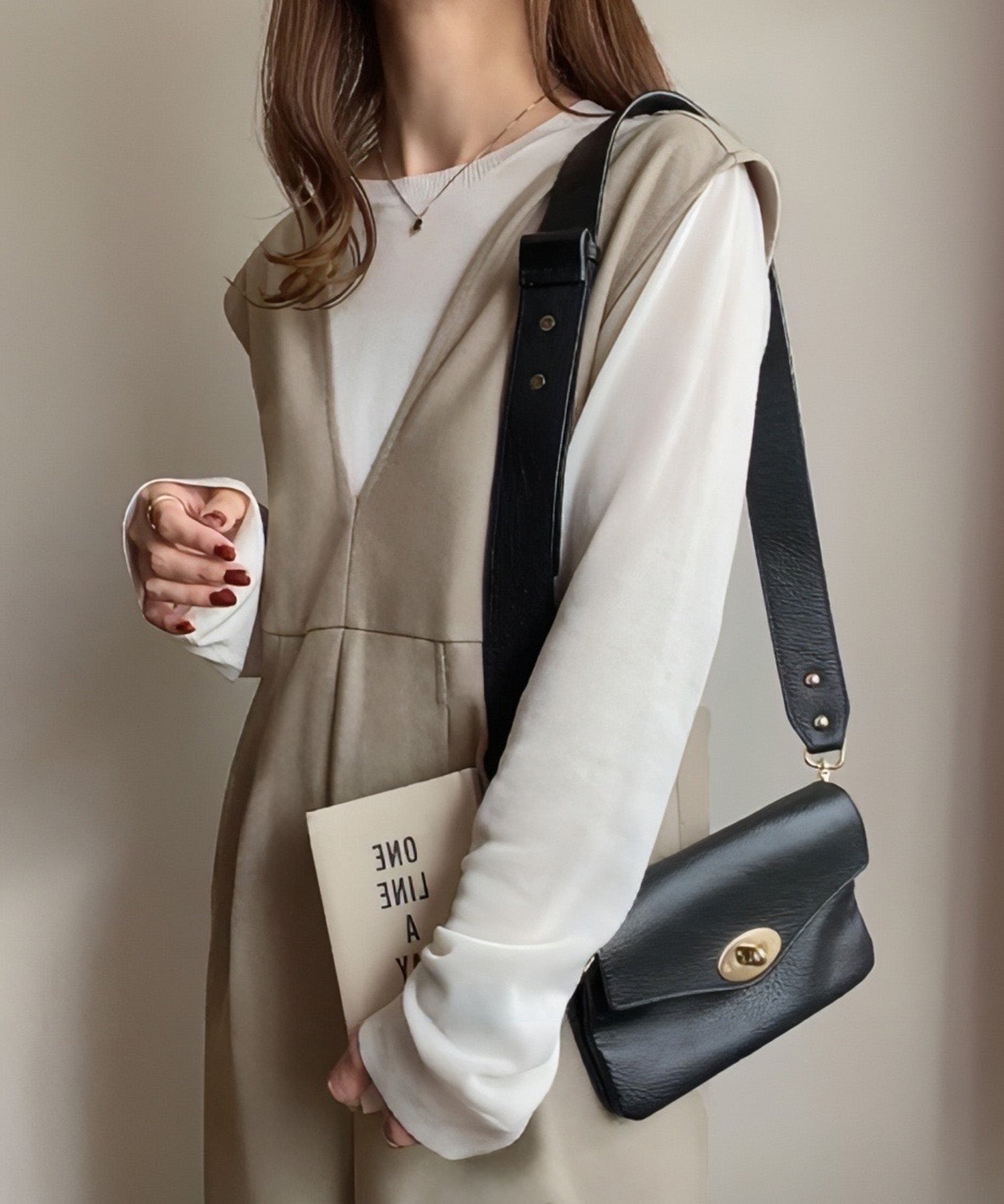 フィルー FILLOU FILLOU ウォームキーネックオールインワン