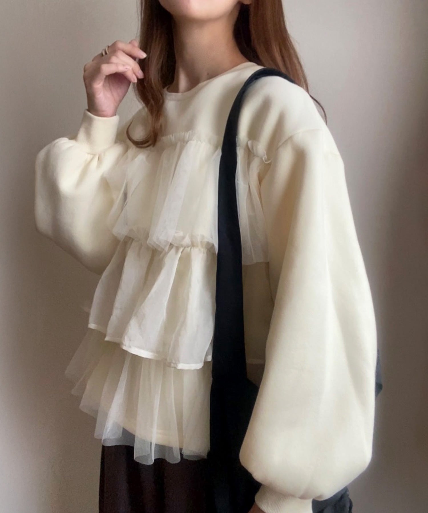 フィルー FILLOU FILLOU フリルドッキング裏起毛プルオーバー