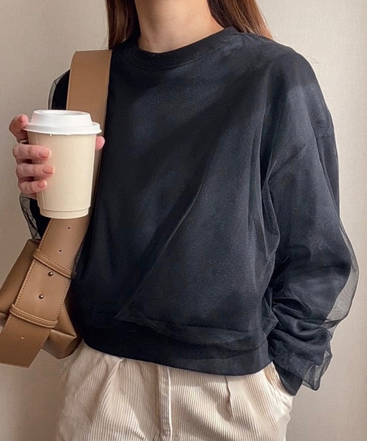 FILLU FILLOU FILLOU Tulle Layered Fleece-Lined Short Sweat Top