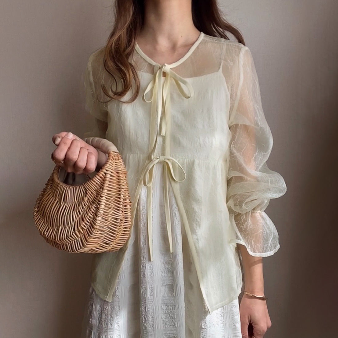 フィルー FILLOU FILLOU 2WAYワッシャーシアーブラウス,クリーム